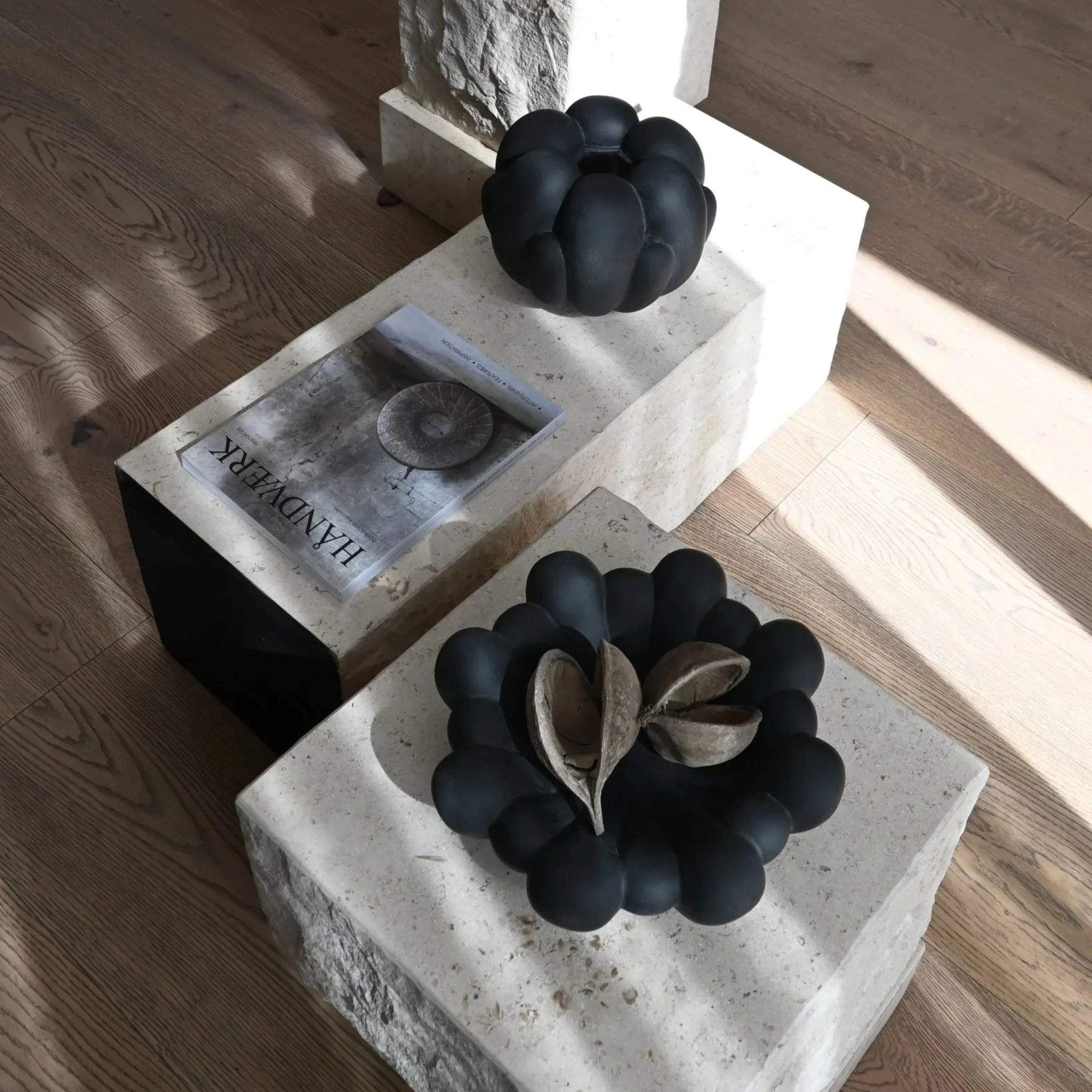 101 COPENHAGEN Bloom Tray Medio, D28.5cm, Black - Image 6