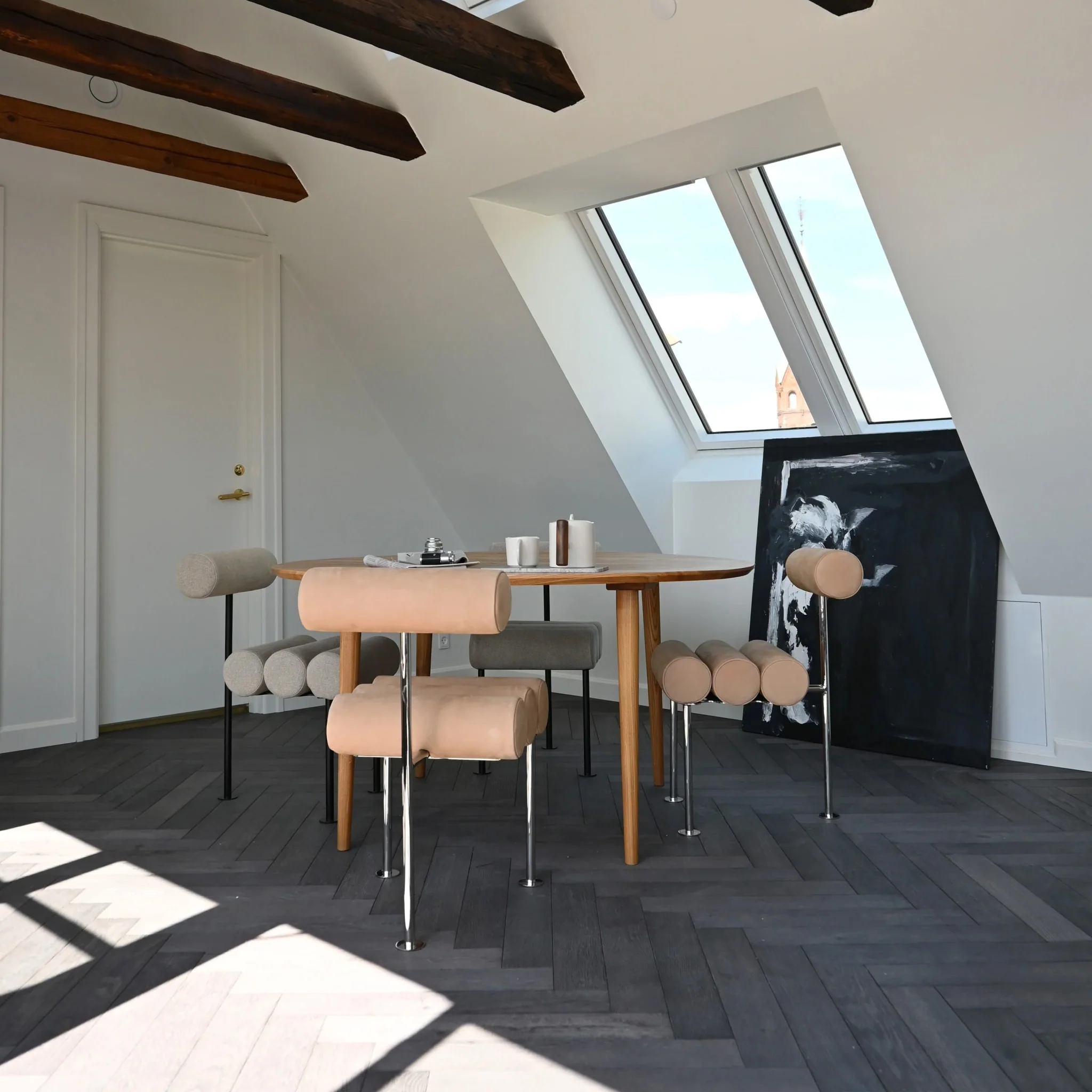 PRE-ORDER │ 101 COPENHAGEN Hiro Dining Chair, Stainless Steel/Nubuck - Image 5