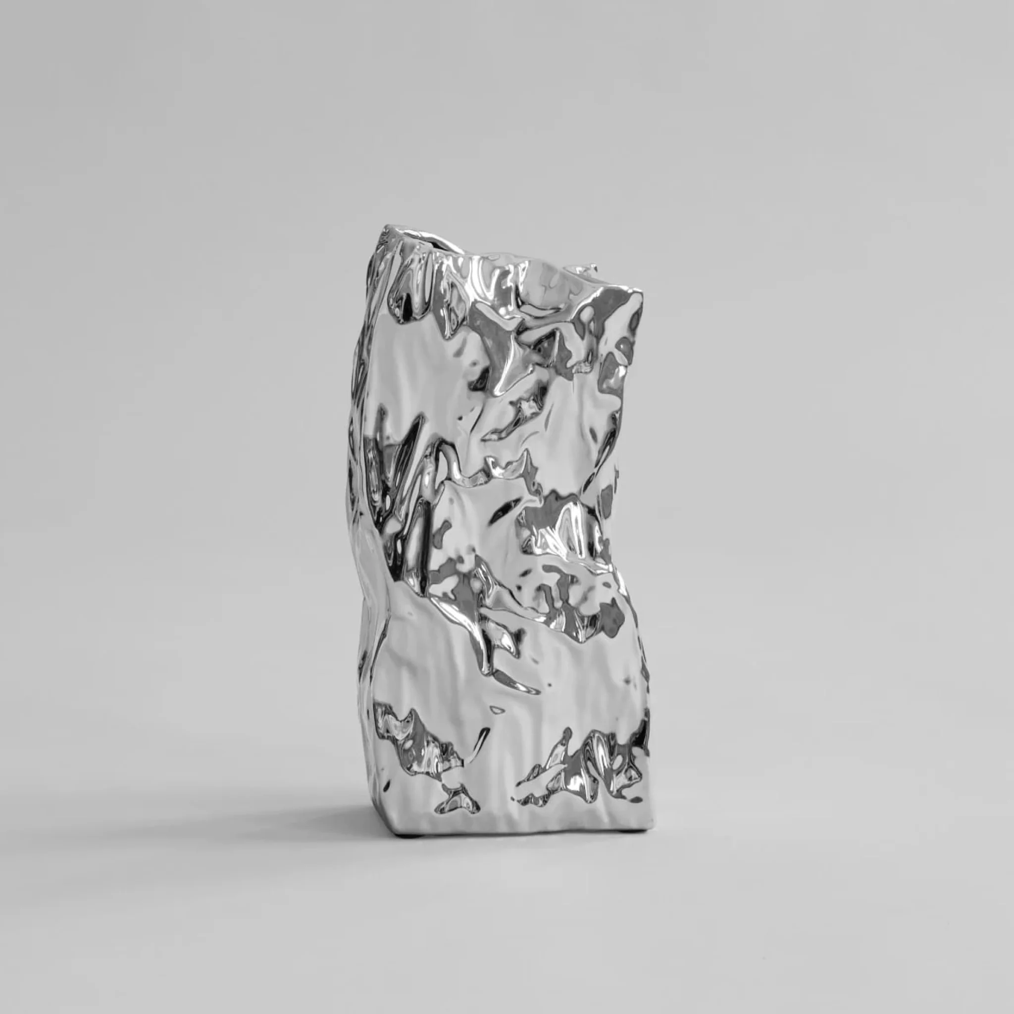 101 COPENHAGEN Kami Vase Medio, H35cm, Chrome - Image 11