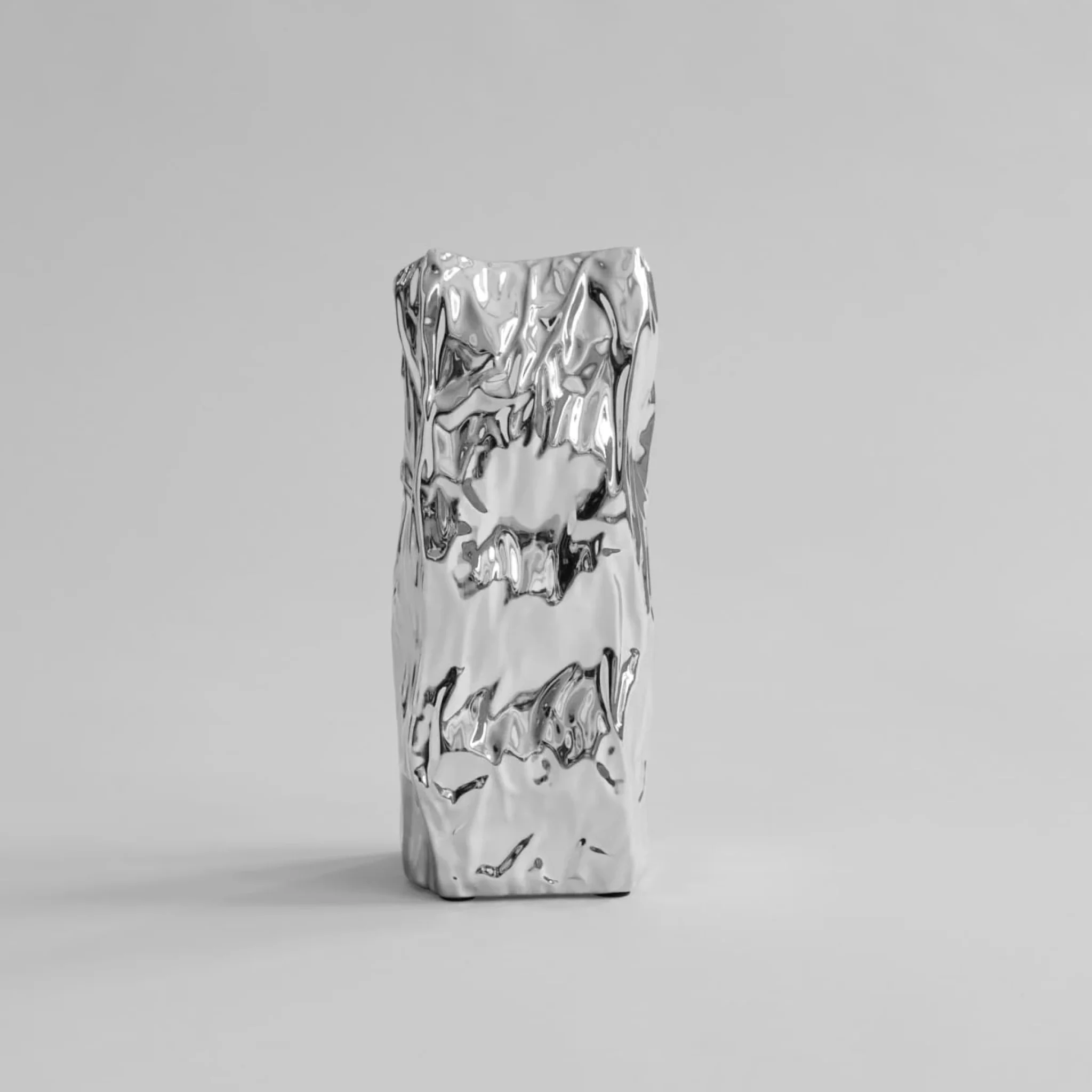 101 COPENHAGEN Kami Vase Medio, H35cm, Chrome - Image 9