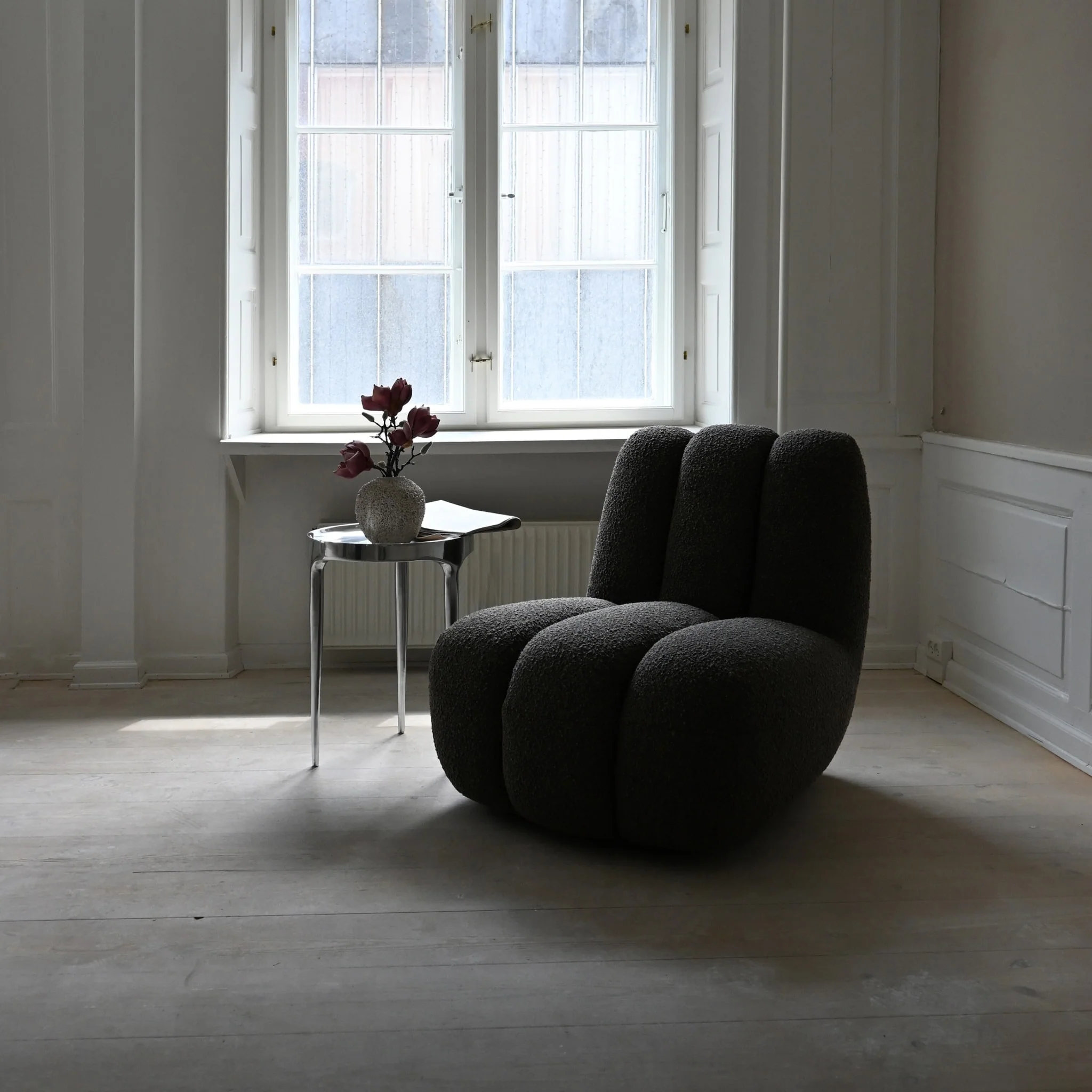 PRE-ORDER │ 101 COPENHAGEN Toe Chair, Deep Taupe Bouclé - Image 5