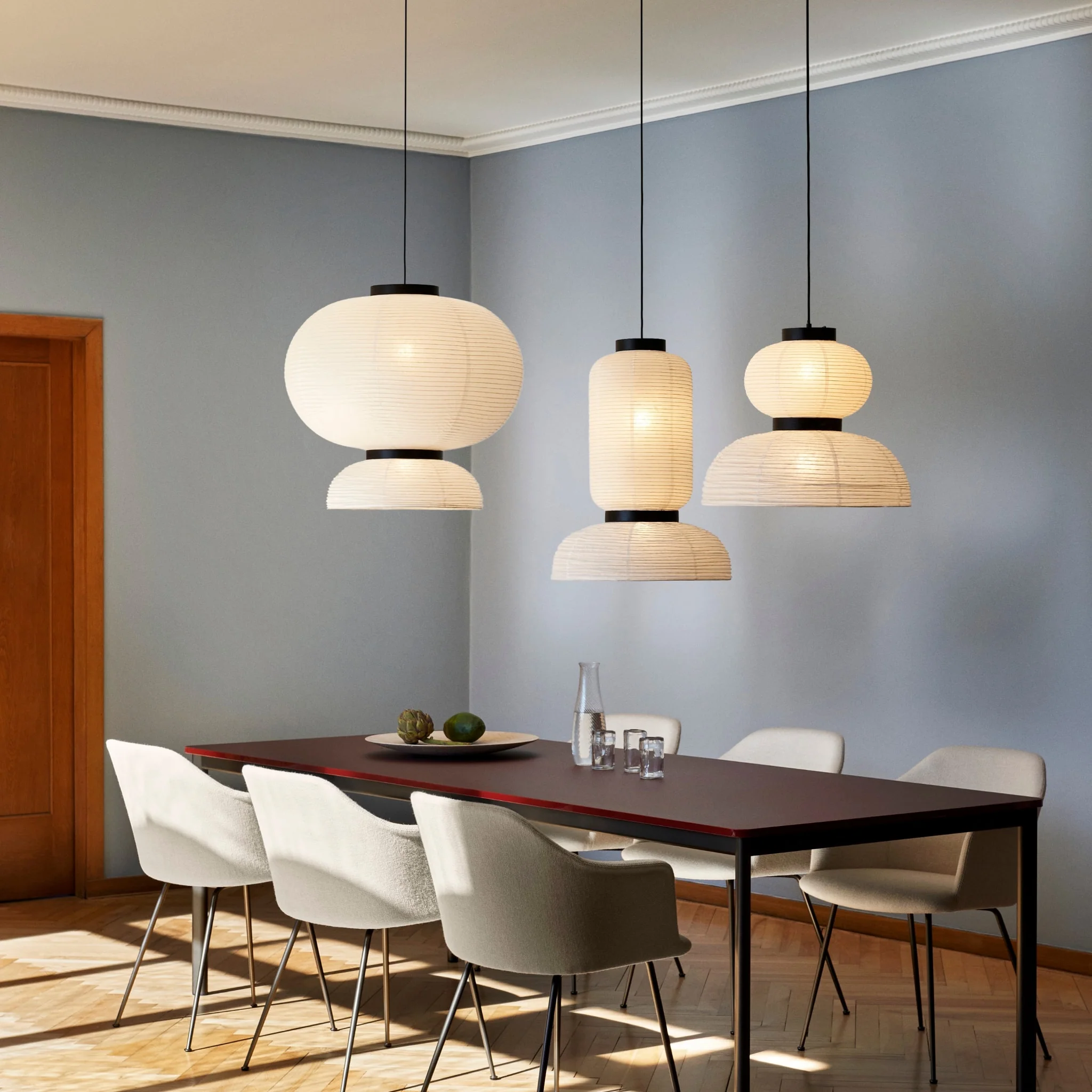 &TRADITION Formakami Pendant JH4, D50cm, Ivory White & Black Stained Oak - Image 5