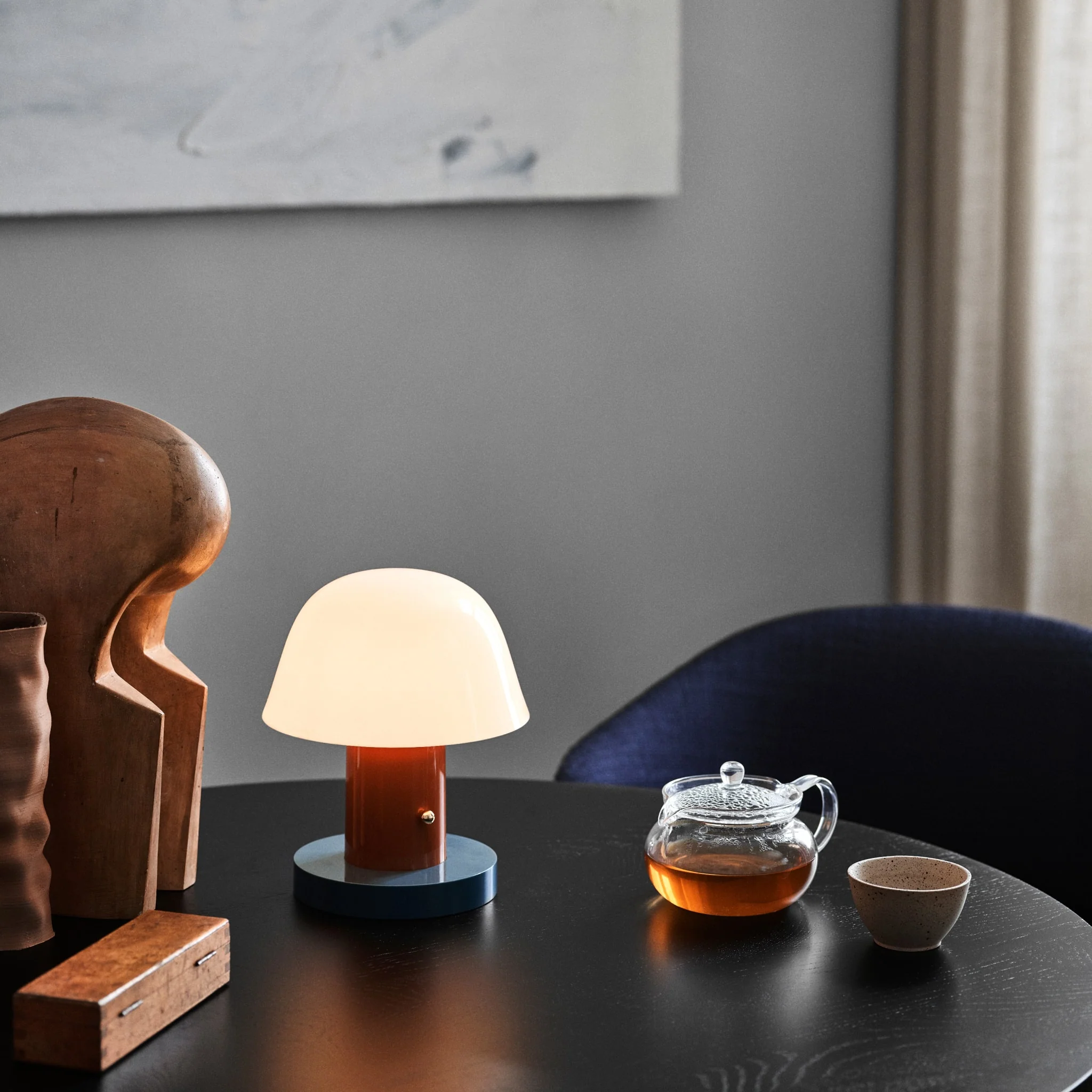 &TRADITION Setago Portable Lamp, Maroon & Grape - Image 3