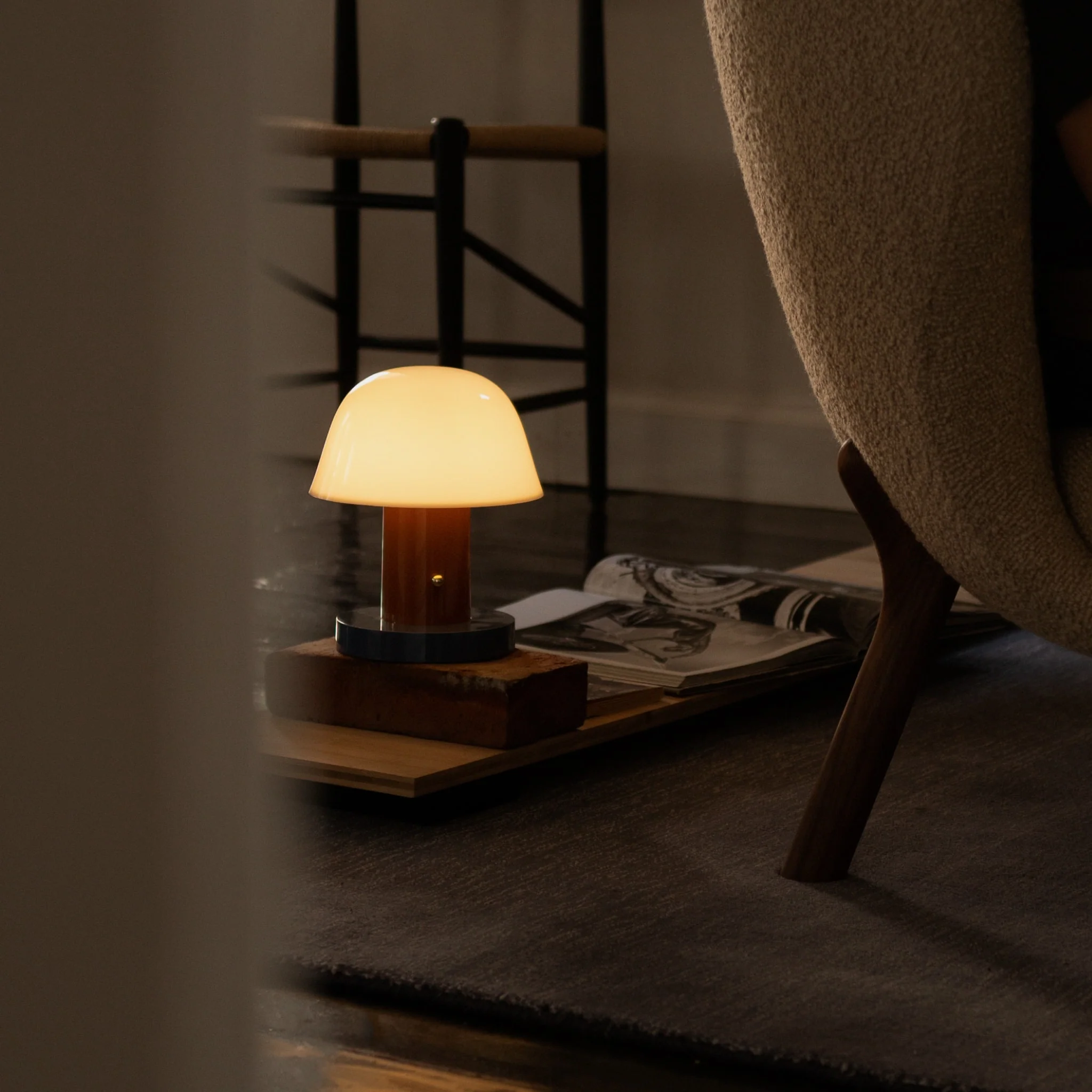 &TRADITION Setago Portable Lamp, Maroon & Grape - Image 5