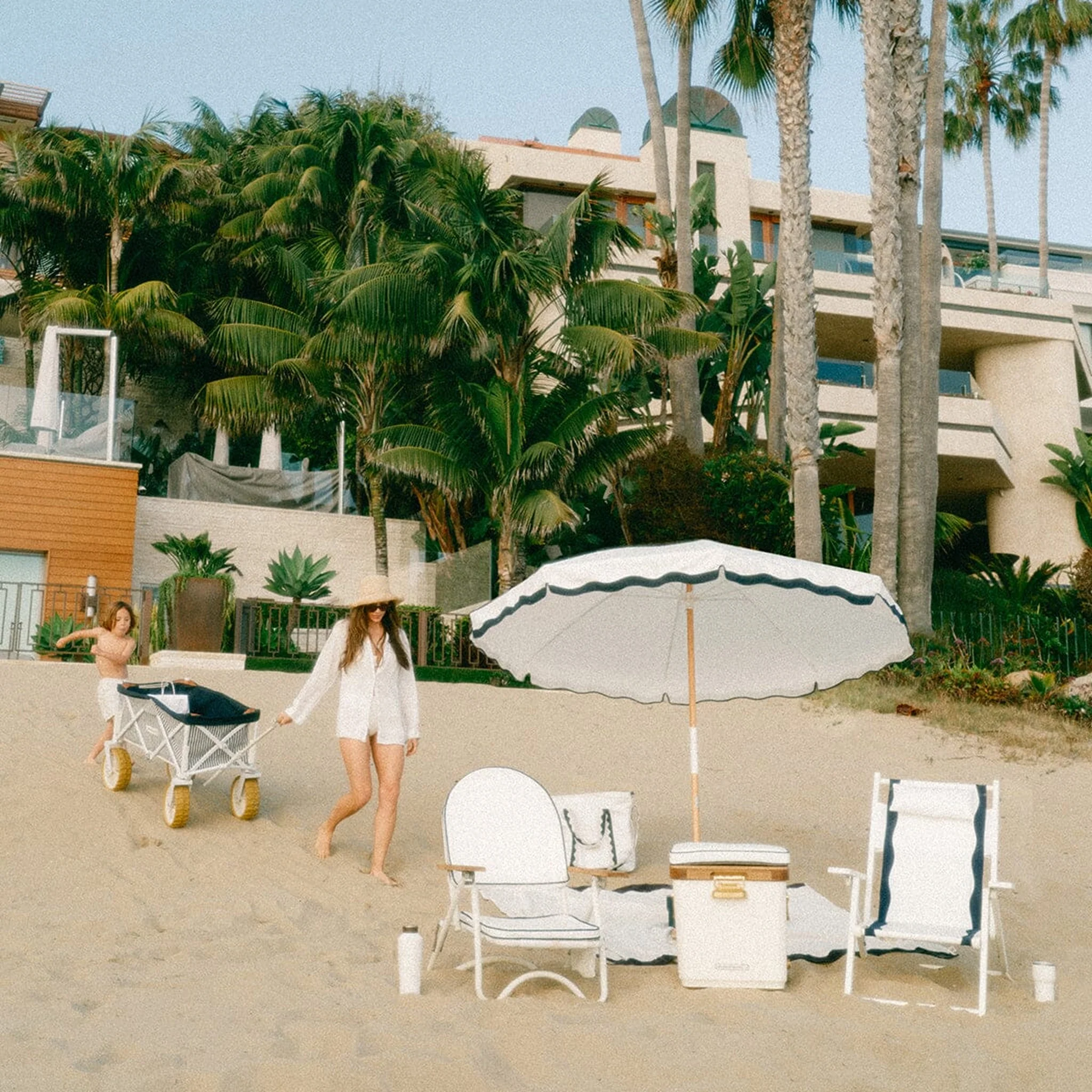PRE-ORDER │ BUSINESS & PLEASURE CO Amalfi Umbrella, Rivie White - Image 2