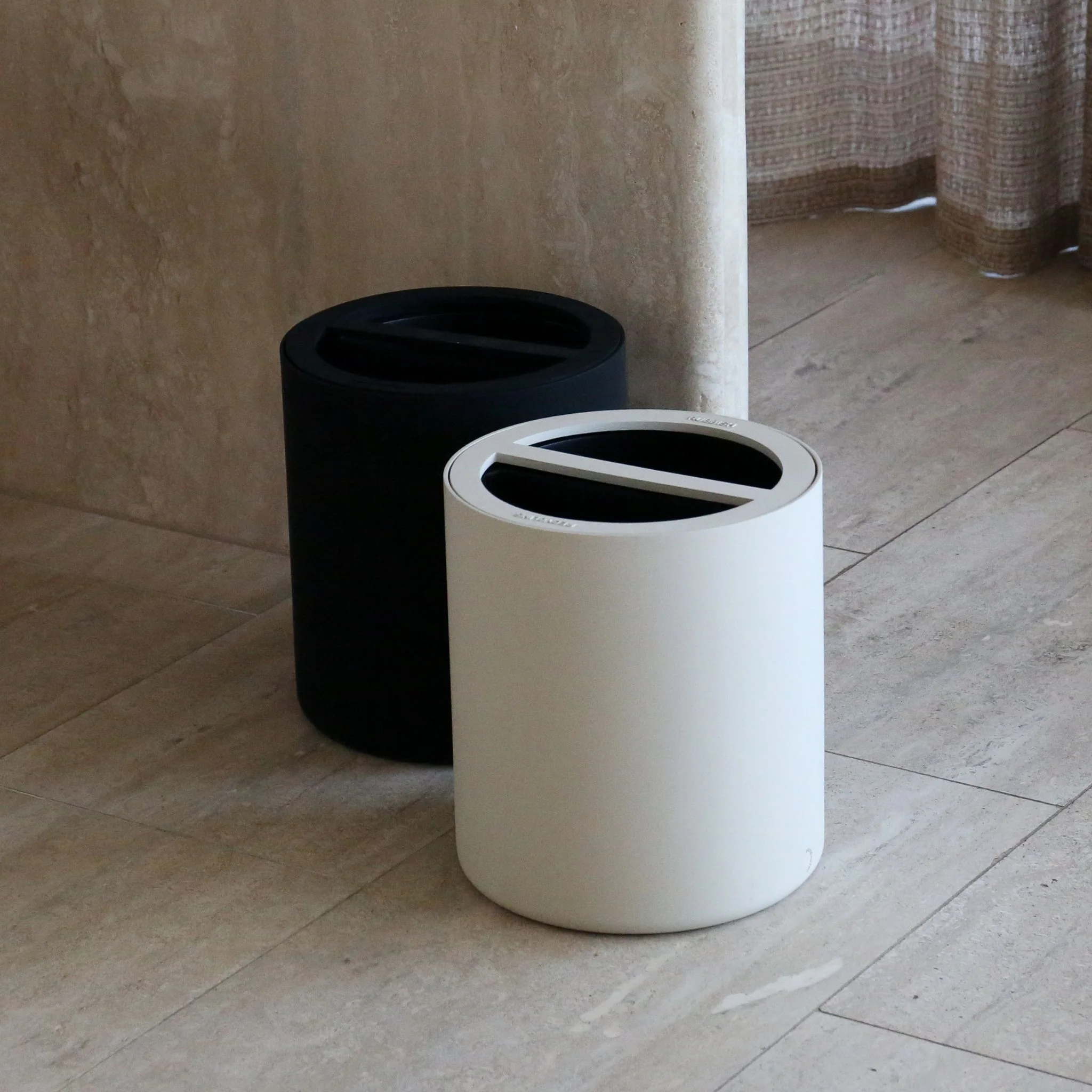 DESIGNSTUFF ARC Dual Bin, Recycle/Rubbish, Black - Image 8