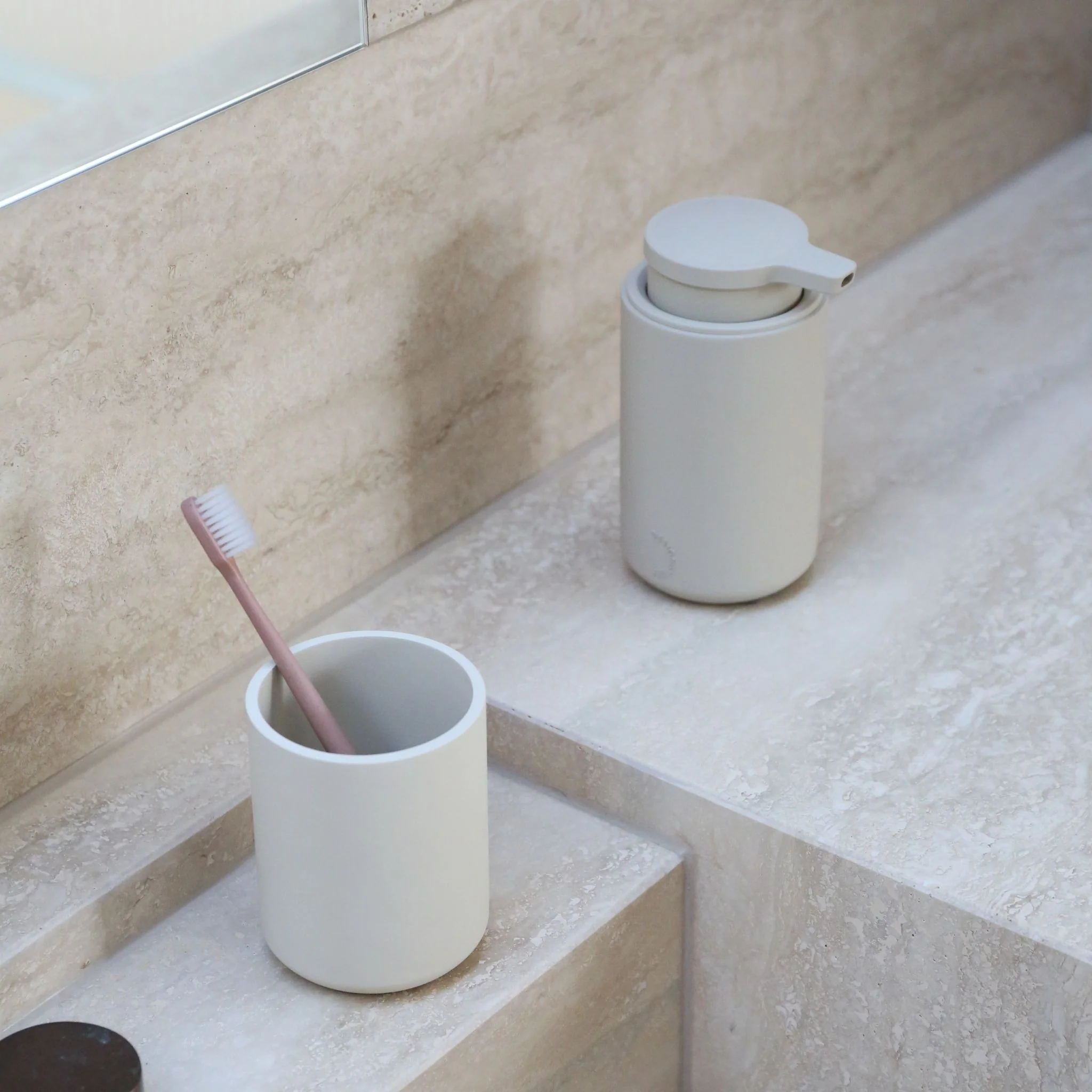 DESIGNSTUFF ARC Soap Dispenser, Sand - Image 4