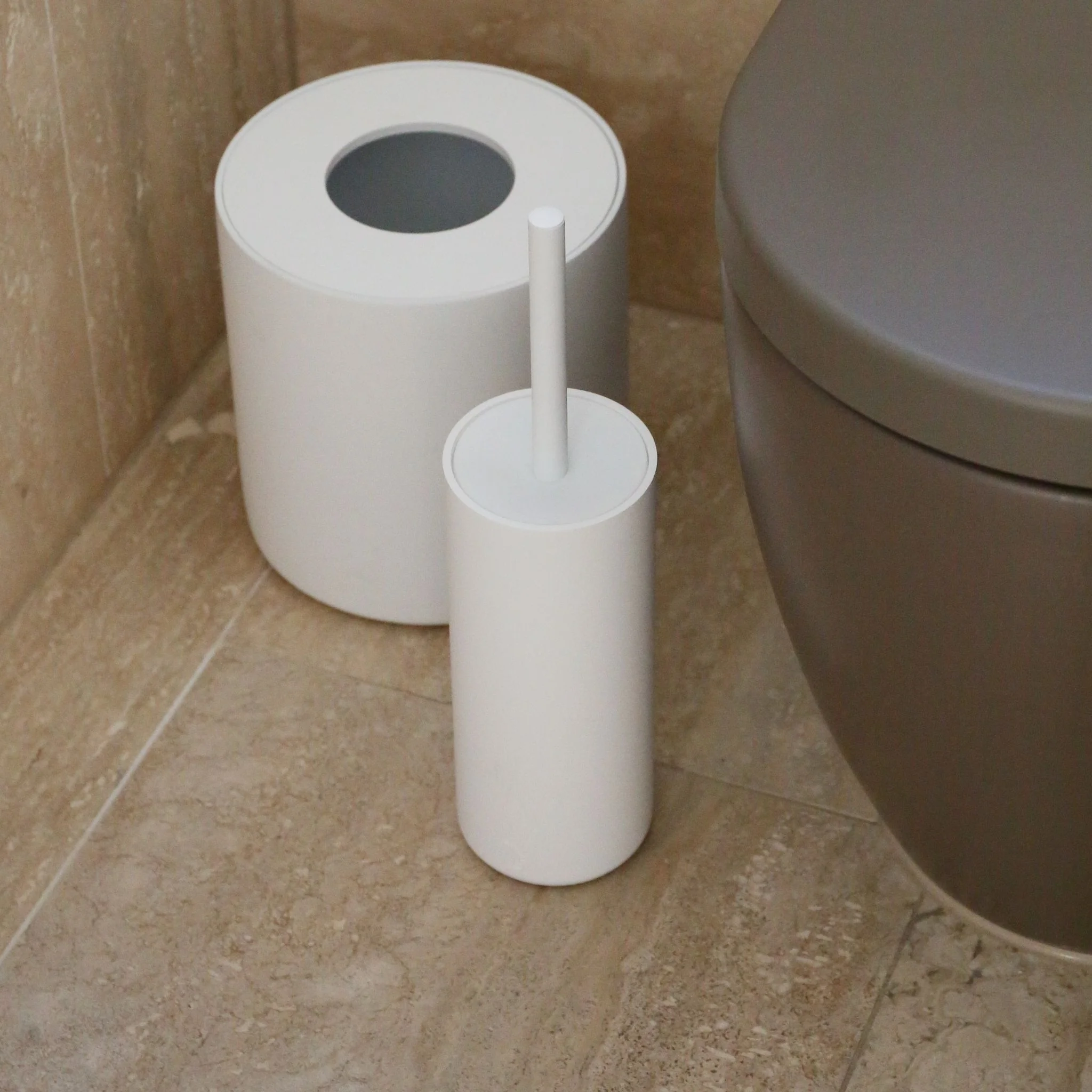 DESIGNSTUFF ARC Toilet Brush, White - Image 8