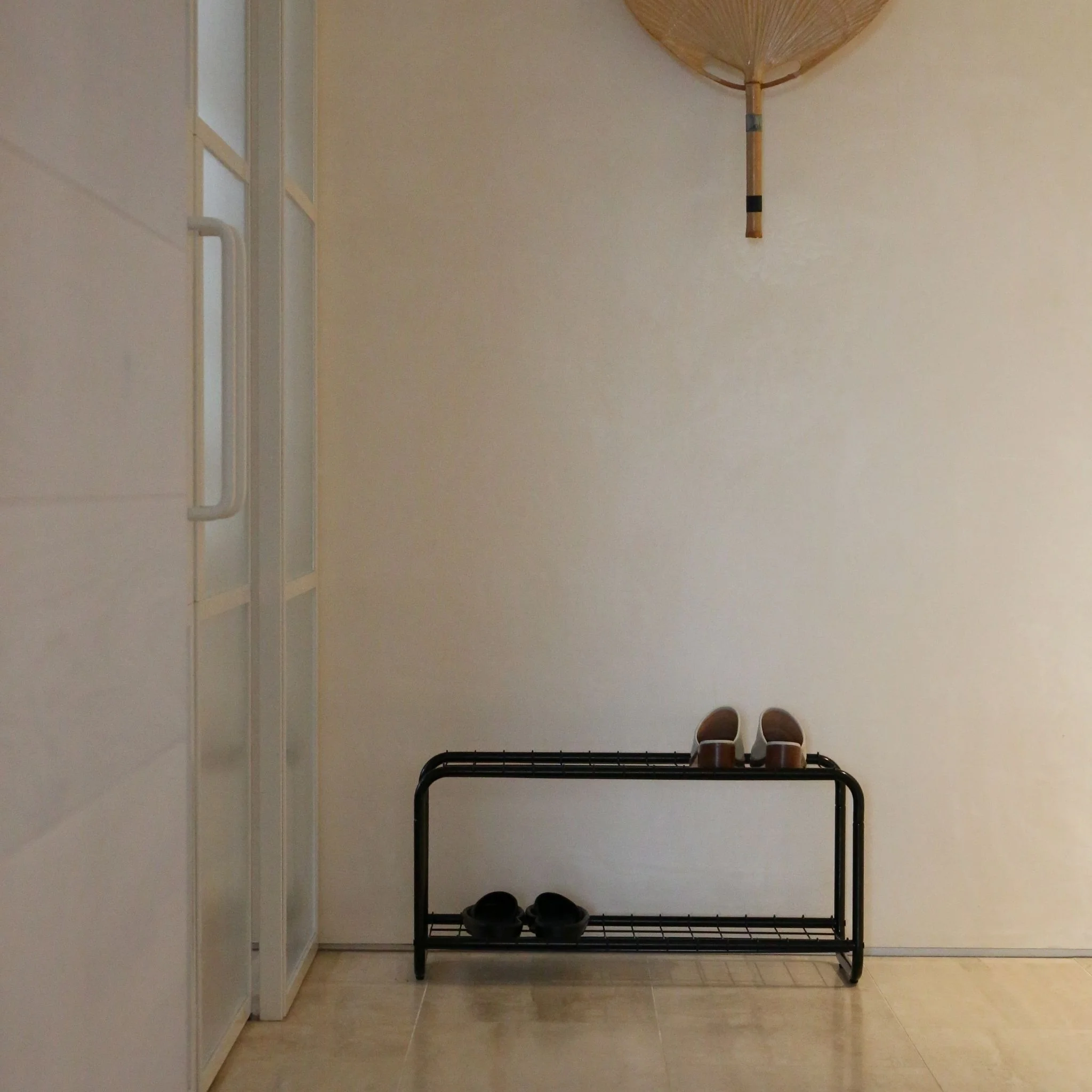 DESIGNSTUFF FORMA Shoe Rack, Black - Image 5