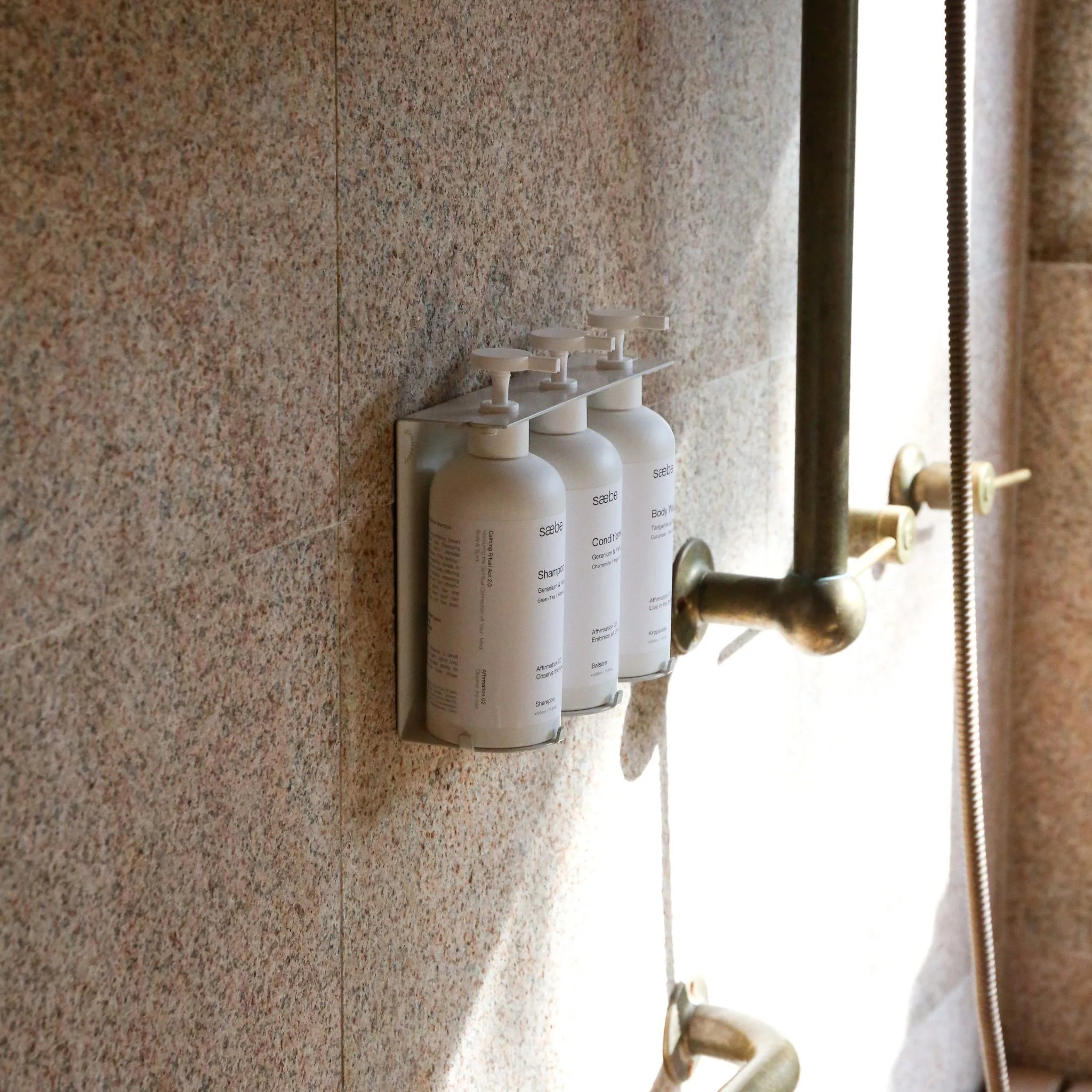 DESIGNSTUFF Lockable Soap Dispenser Holder, Triple 500ml, White - Image 8
