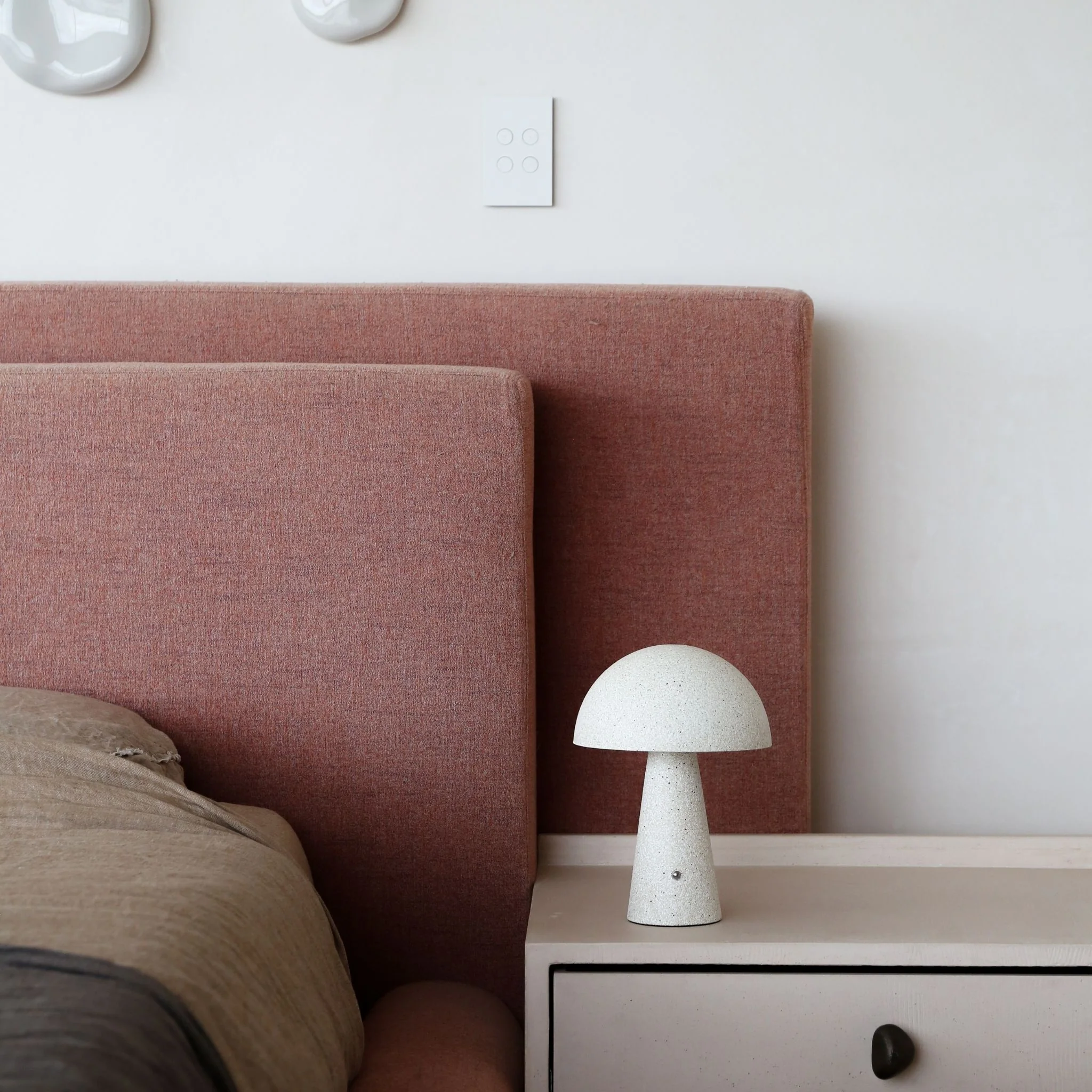 DESIGNSTUFF LUME Loui Portable Table Lamp, Sand - Image 6