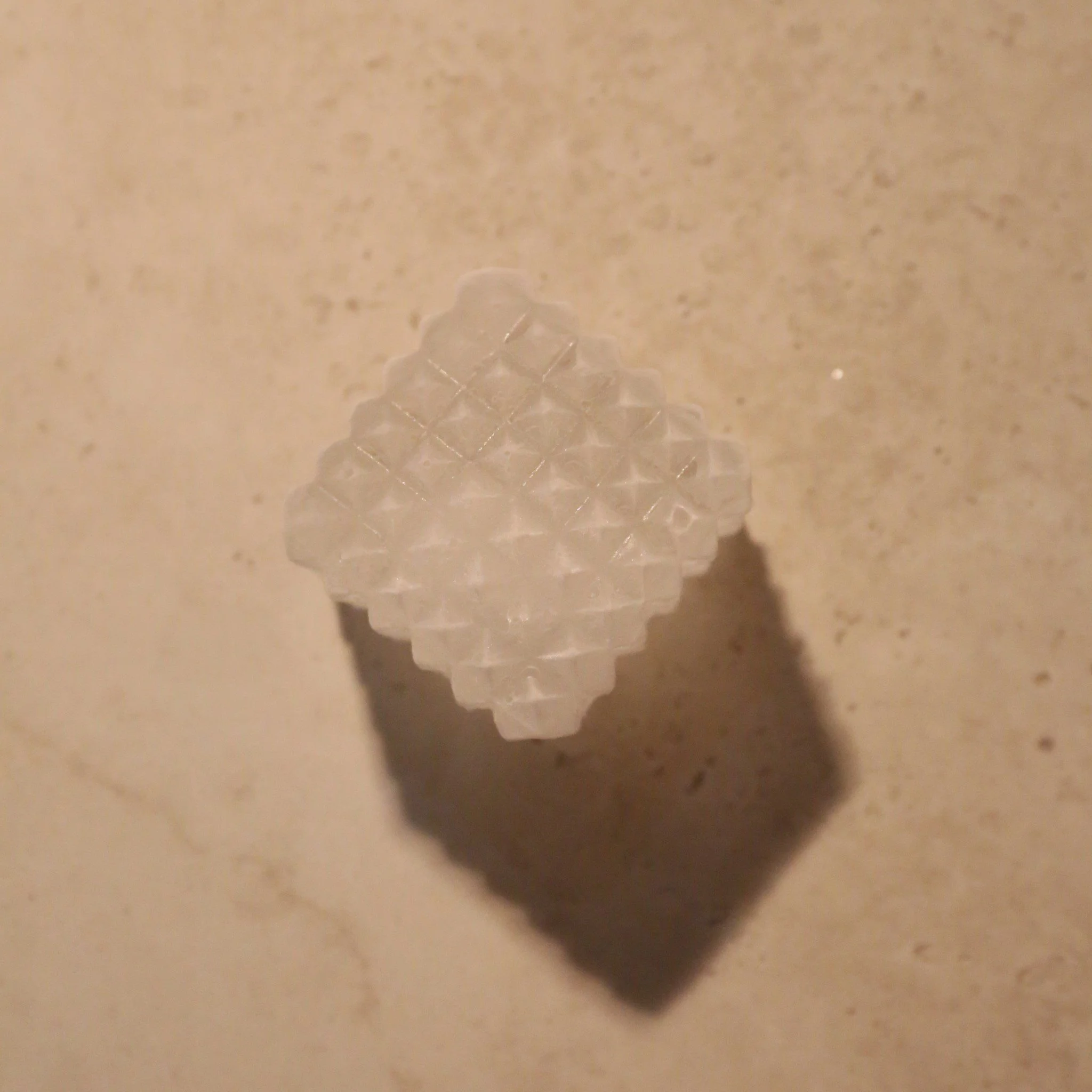 DESIGNSTUFF Prism Ice Cube Tray, Black - Image 10