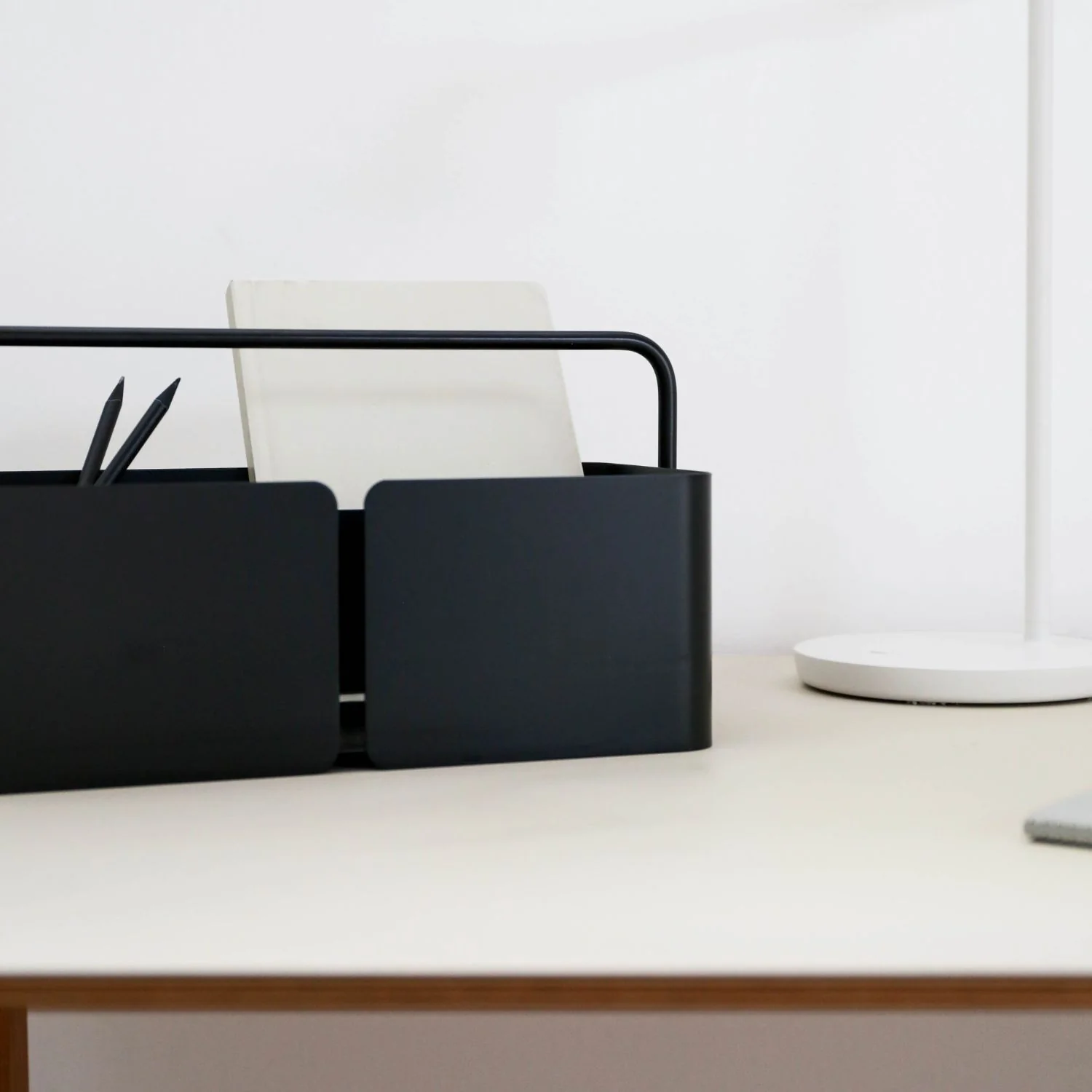 DESIGNSTUFF The Carry-All Caddy And Storage Box, Black - Image 4