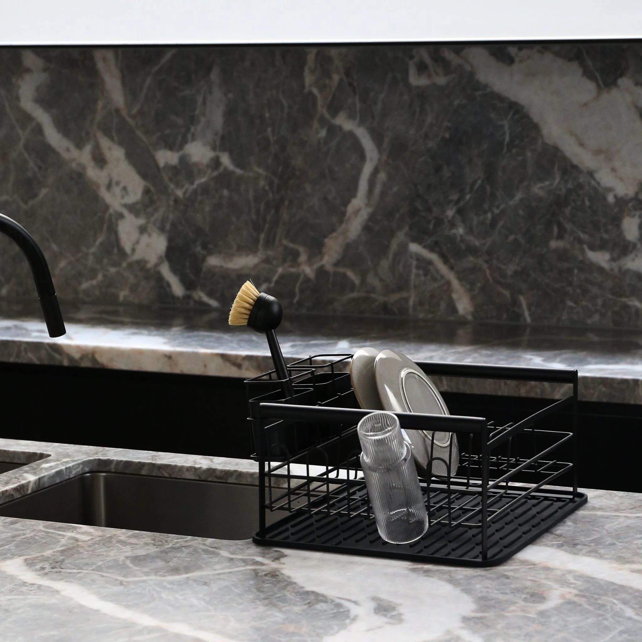 DESIGNSTUFF The Frame Dish Rack with Removable Utensil Holders, Black - Image 6