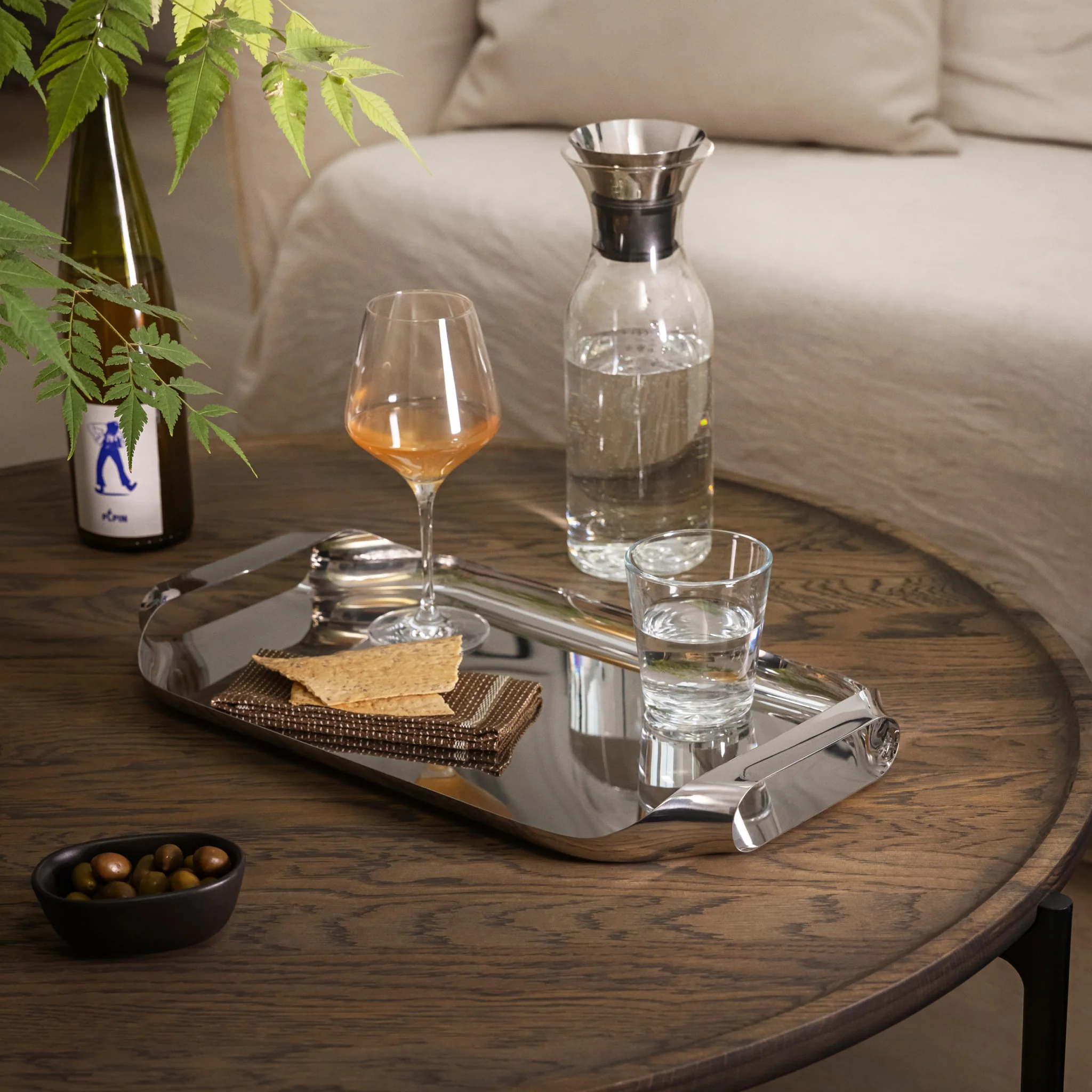 EVA SOLO Liquid Lounge Serving Tray, 43x25cm, Stainless Steel - Image 3