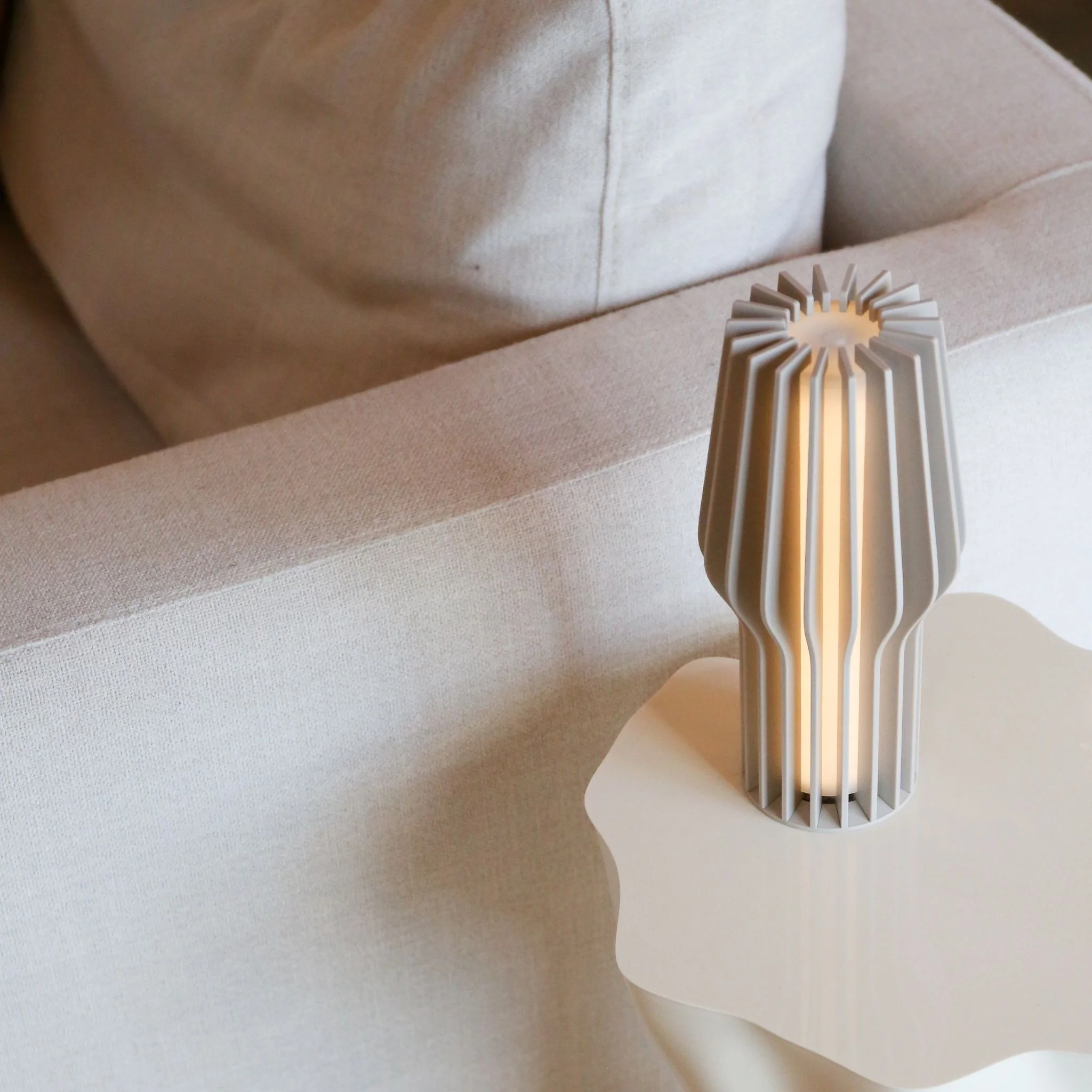 EVA SOLO Radiant Rechargeable Table Lamp, Beige - Image 3