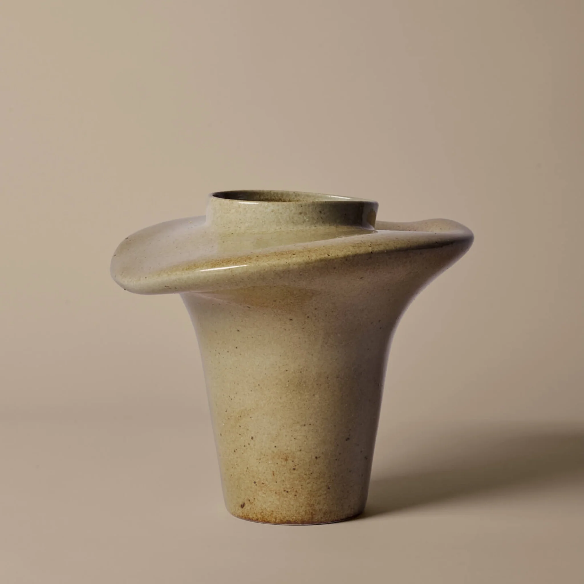 FERM LIVING Evio Vase, H35, Elm Green - Image 2