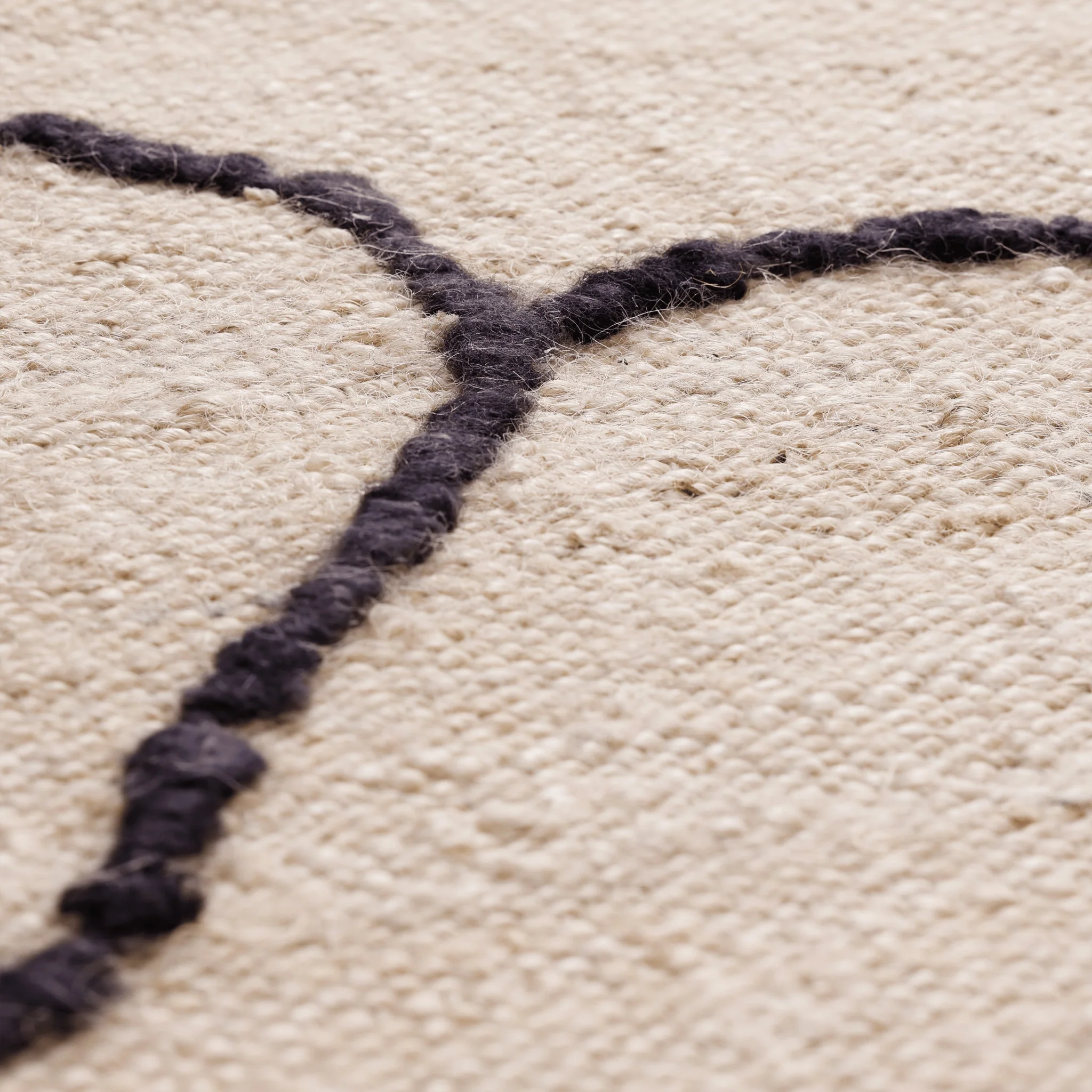 FERM LIVING Gesso Jute Rug, 200x300cm, Off-White/Dark Fig - Image 4