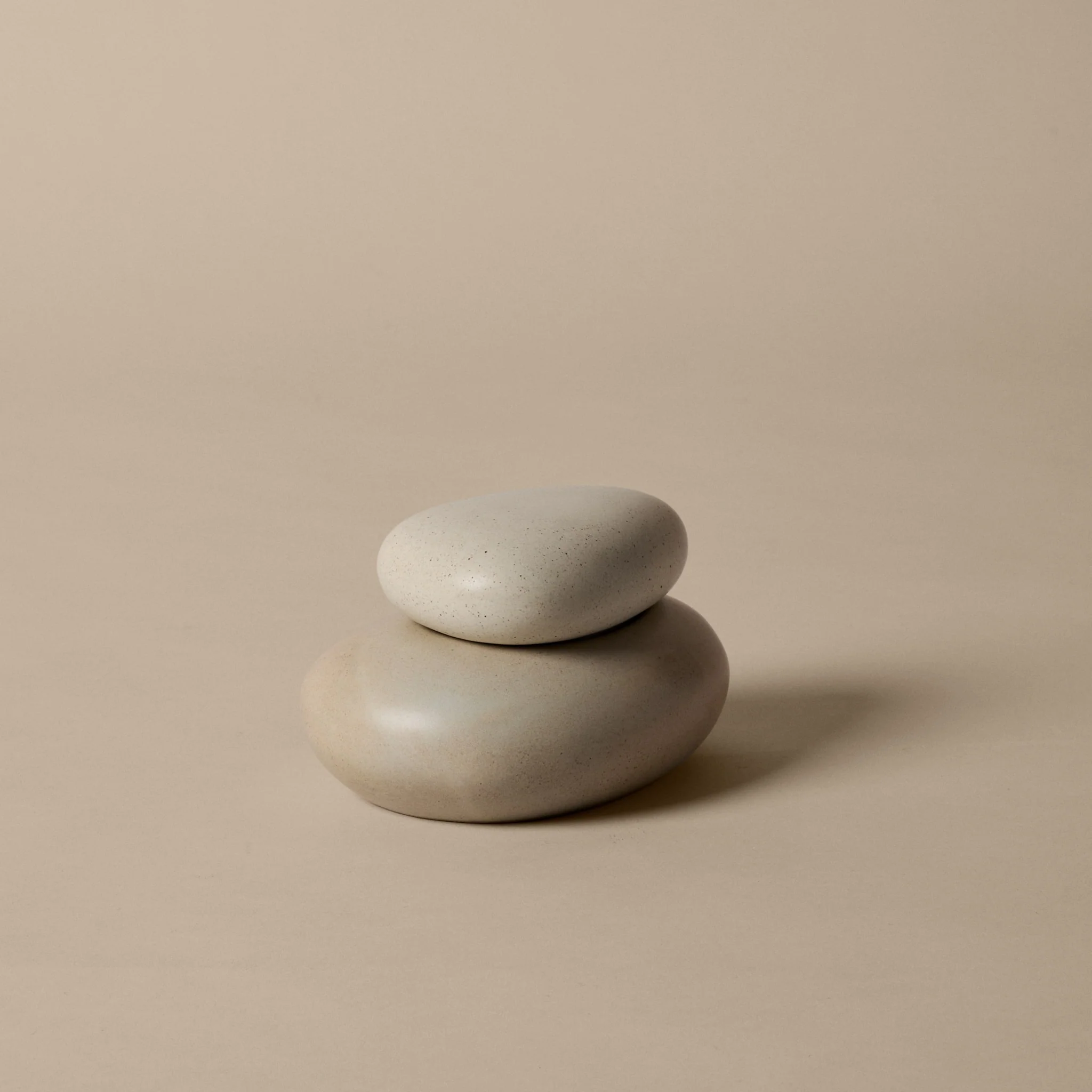 FERM LIVING Pebble Box, Medium, H9.5cm, Sand/Cream - Image 5