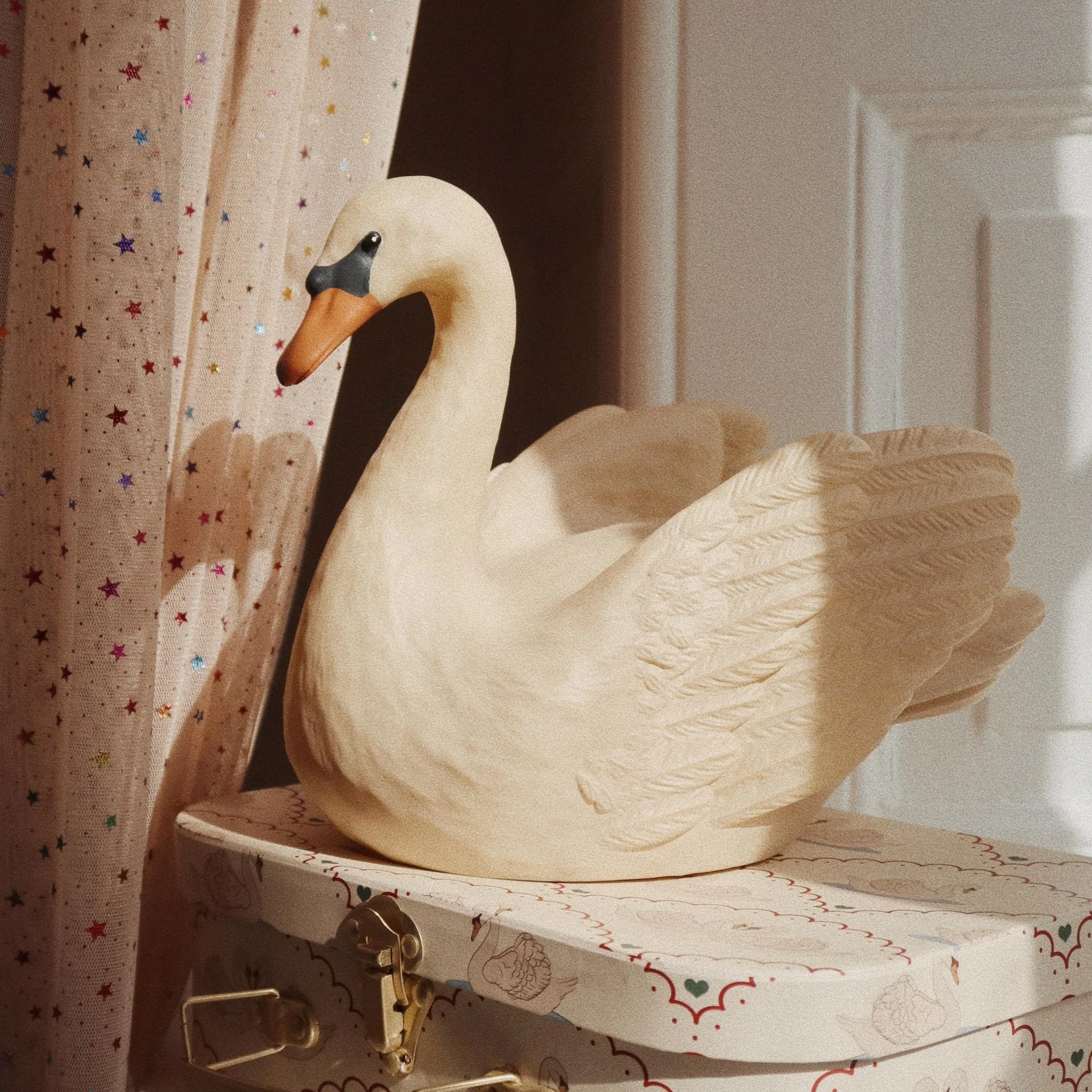KONGES SLØJD LED Kids Swan Lamp, Beige - Image 2