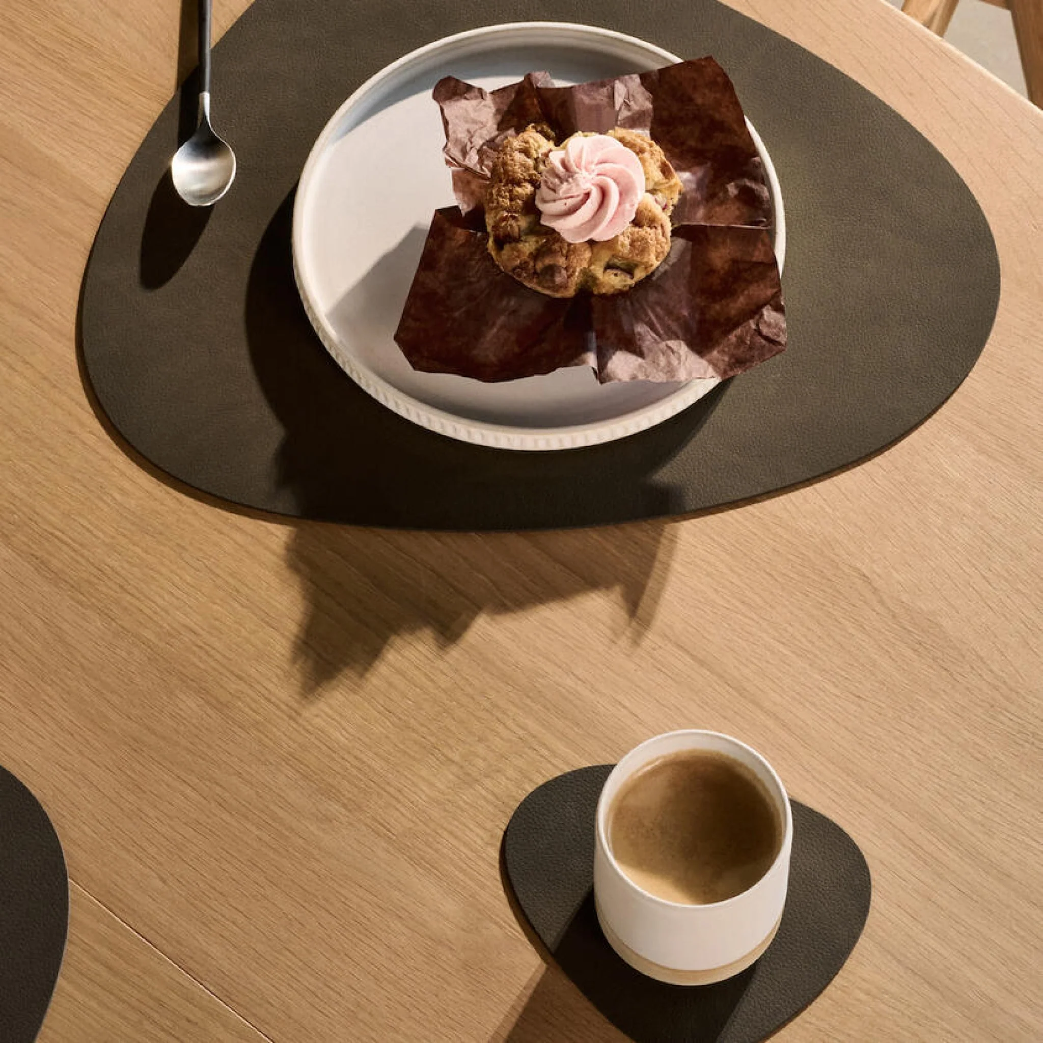 LIND DNA Nupo Curve Coaster, Caviar - Image 2