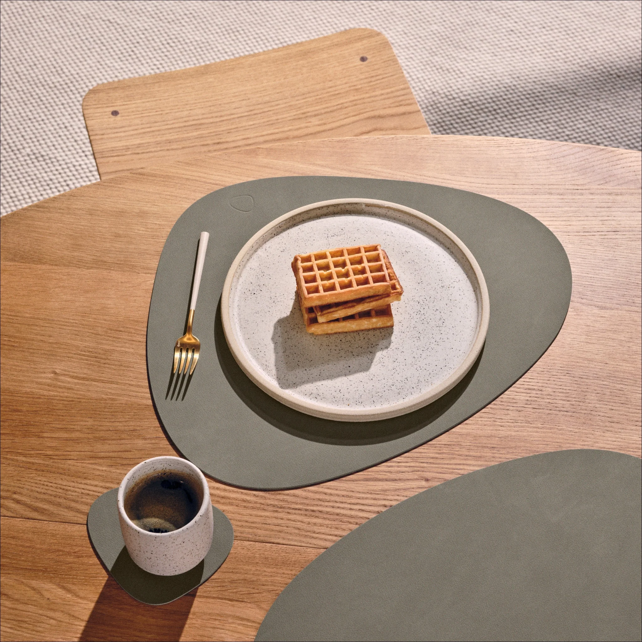 LIND DNA Nupo Curve Coaster, Flint Grey - Image 5