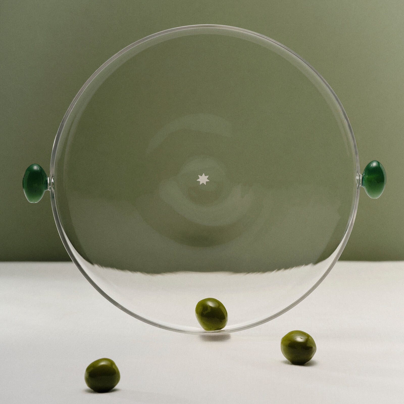 MAISON BALZAC Olive Tray, Clear/Opaque Green - Image 3