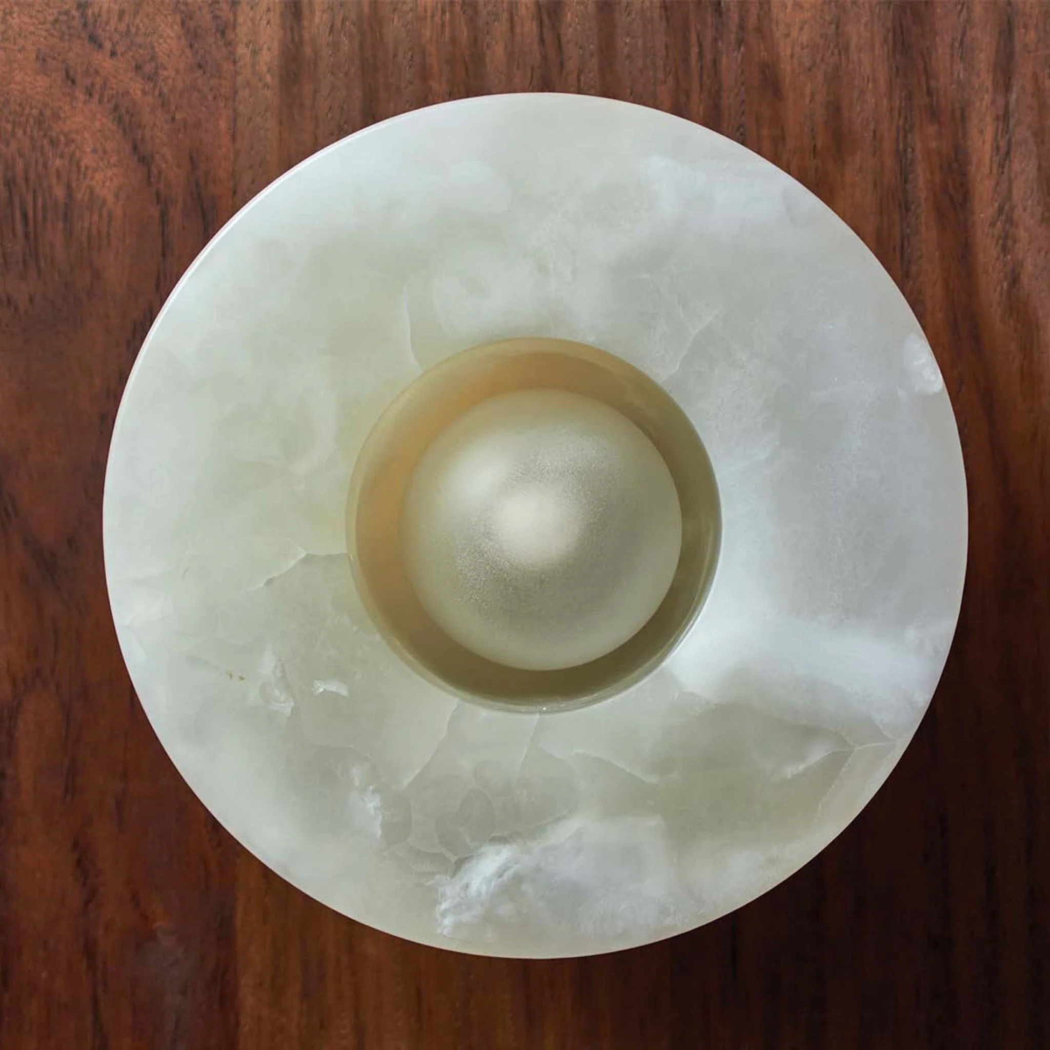 PRE-ORDER │ MARZ DESIGNS Aurelia Surface Sconce, White Onyx/Brushed Black - Image 2