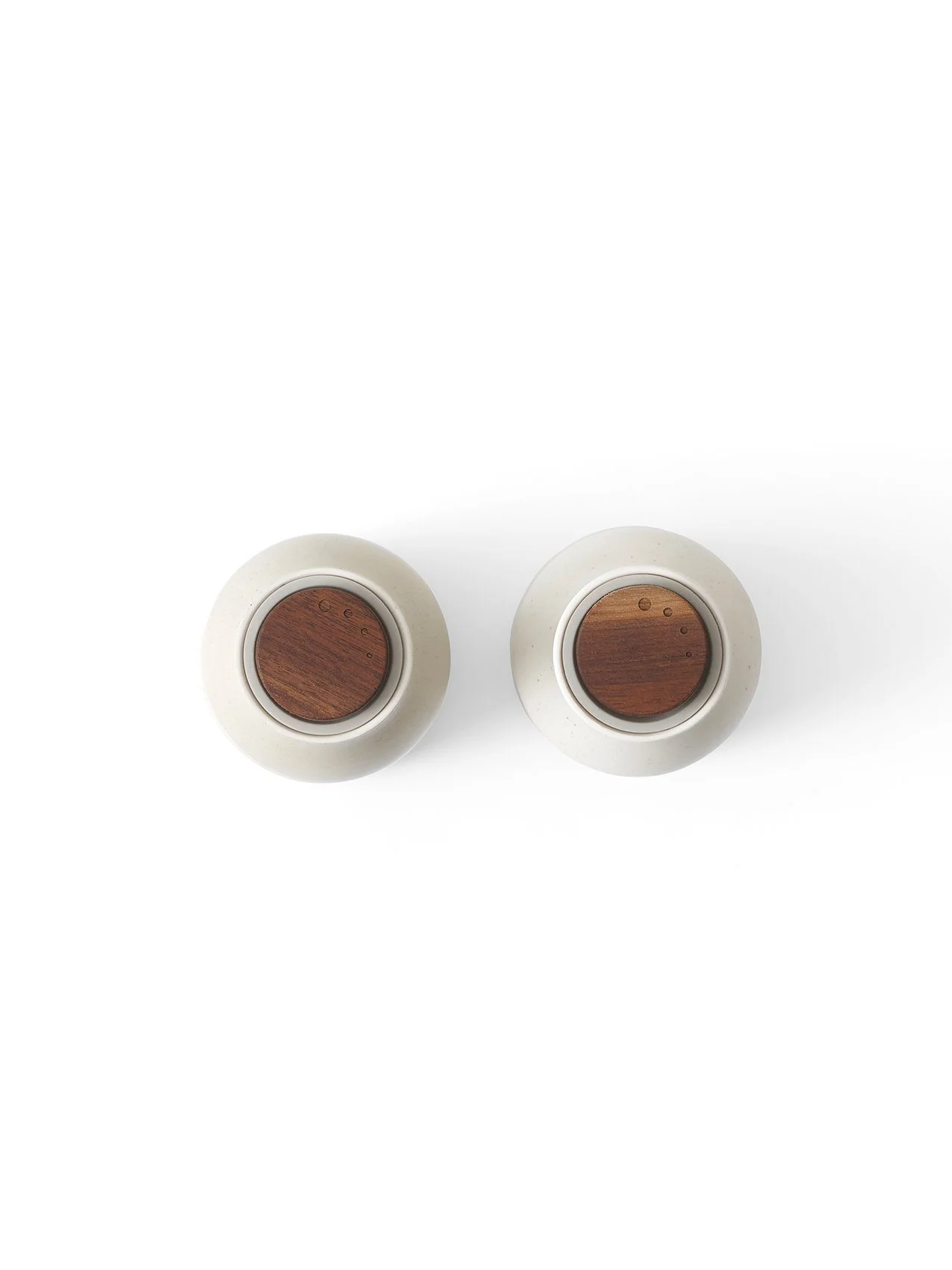 AUDO CPH Salt and Pepper Bottle Ceramic Grinders Set, Sand w/ Walnut Lid - Image 7