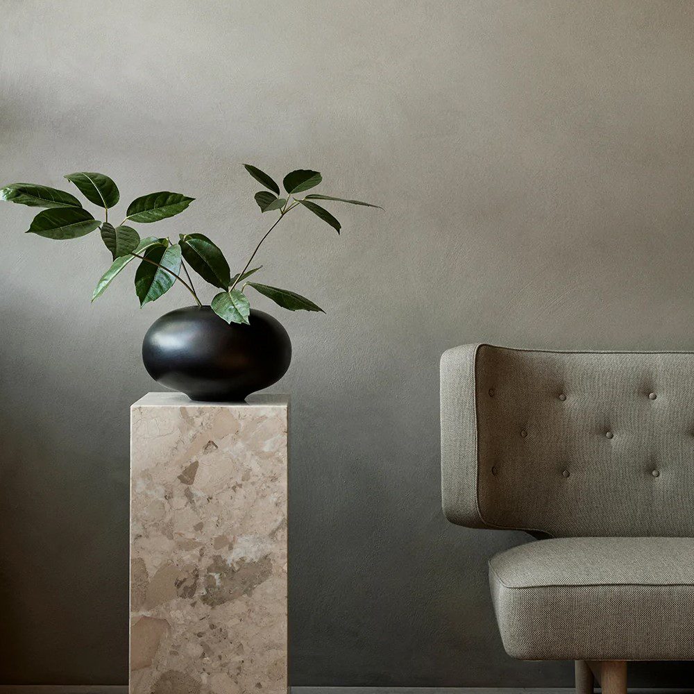AUDO CPH Surround Vase, H17.5cm, Wood - Image 5