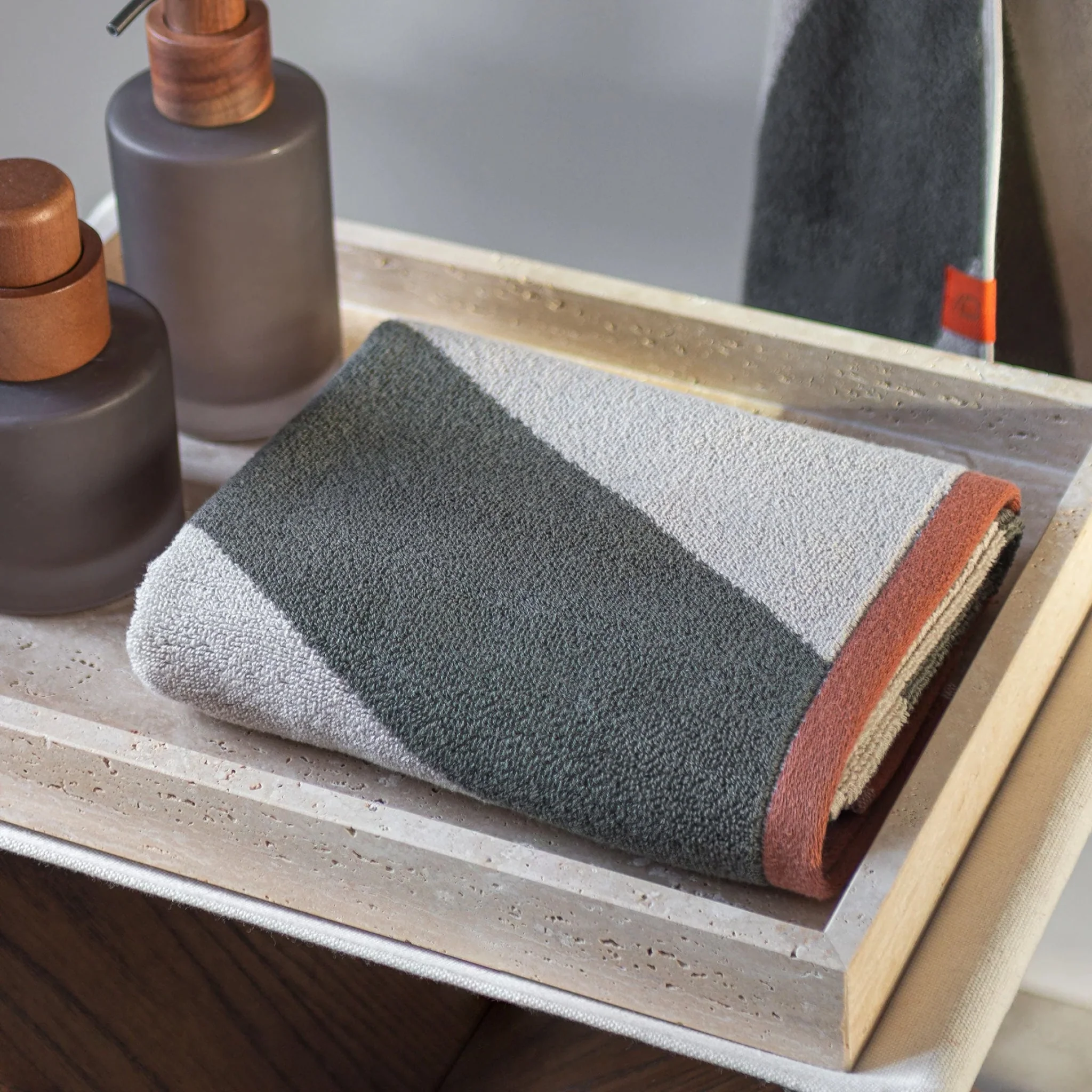 METTE DITMER Diagonal Hand Towel, 40x55cm, Dark Olive (2 Pack) - Image 2