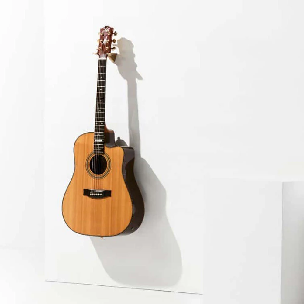 MINIM Sandcast Guitar Hanger, Brass/Tan - Image 3