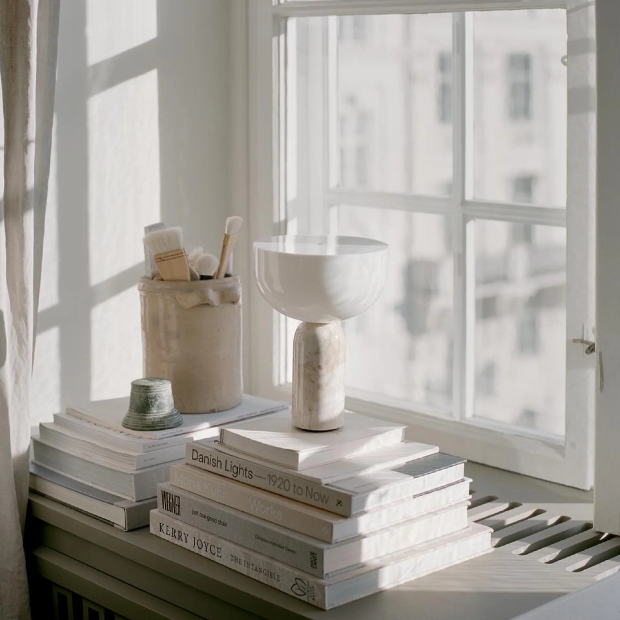 NEW WORKS Kizu Portable Table Lamp, Kunis Breccia - Image 9