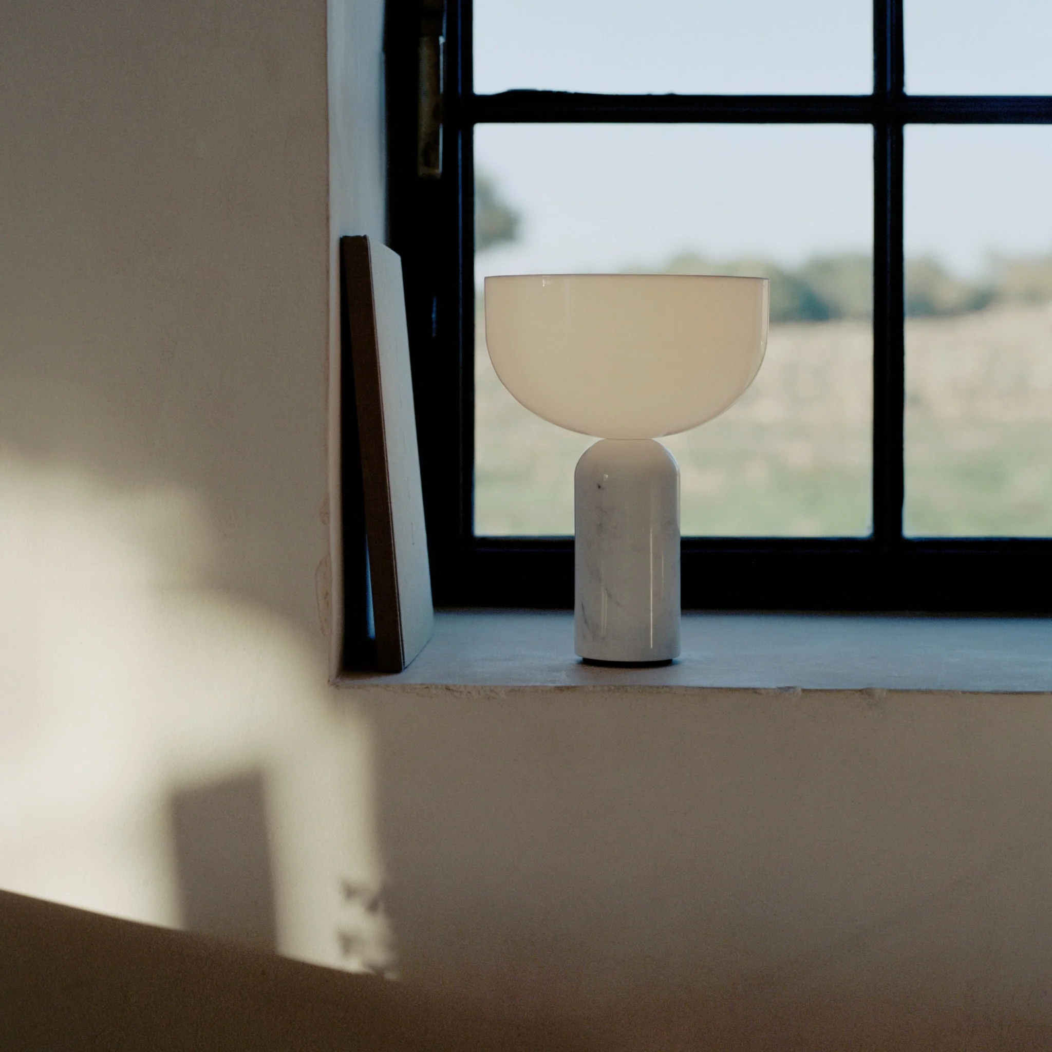 NEW WORKS Kizu Portable Table Lamp, White Marble - Image 8