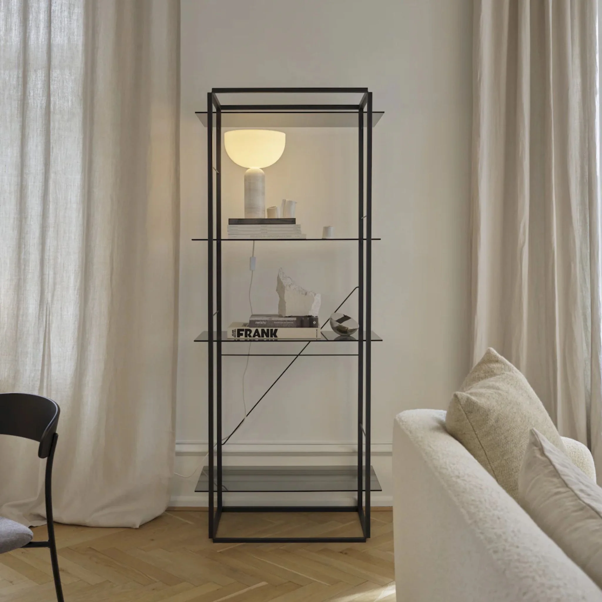 NEW WORKS Kizu Table Lamp, White Marble, Small - Image 4