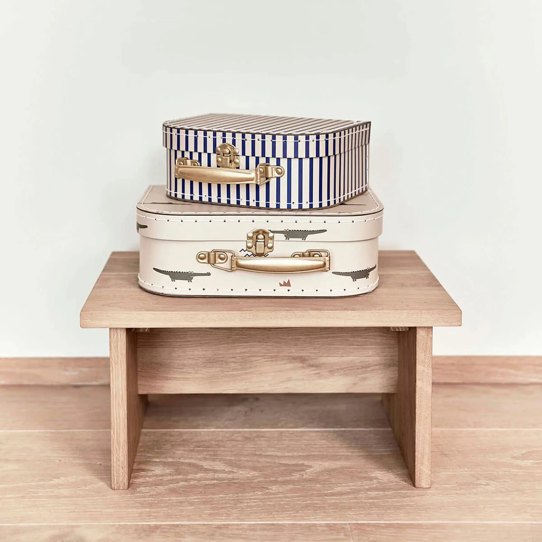 PRE-ORDER │ OYOY Arca Stool, Oak - Image 4