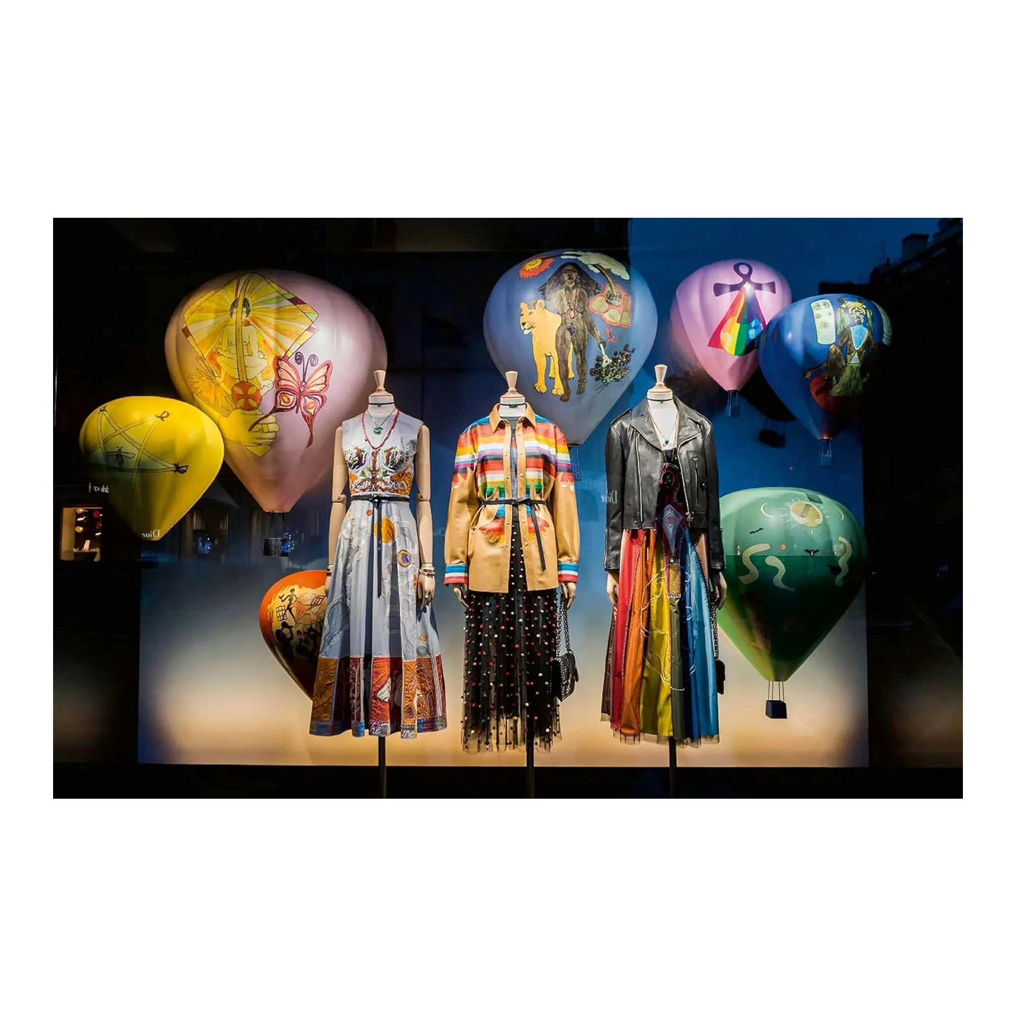 Paris. In Fashion Coffee Table Book - Image 2