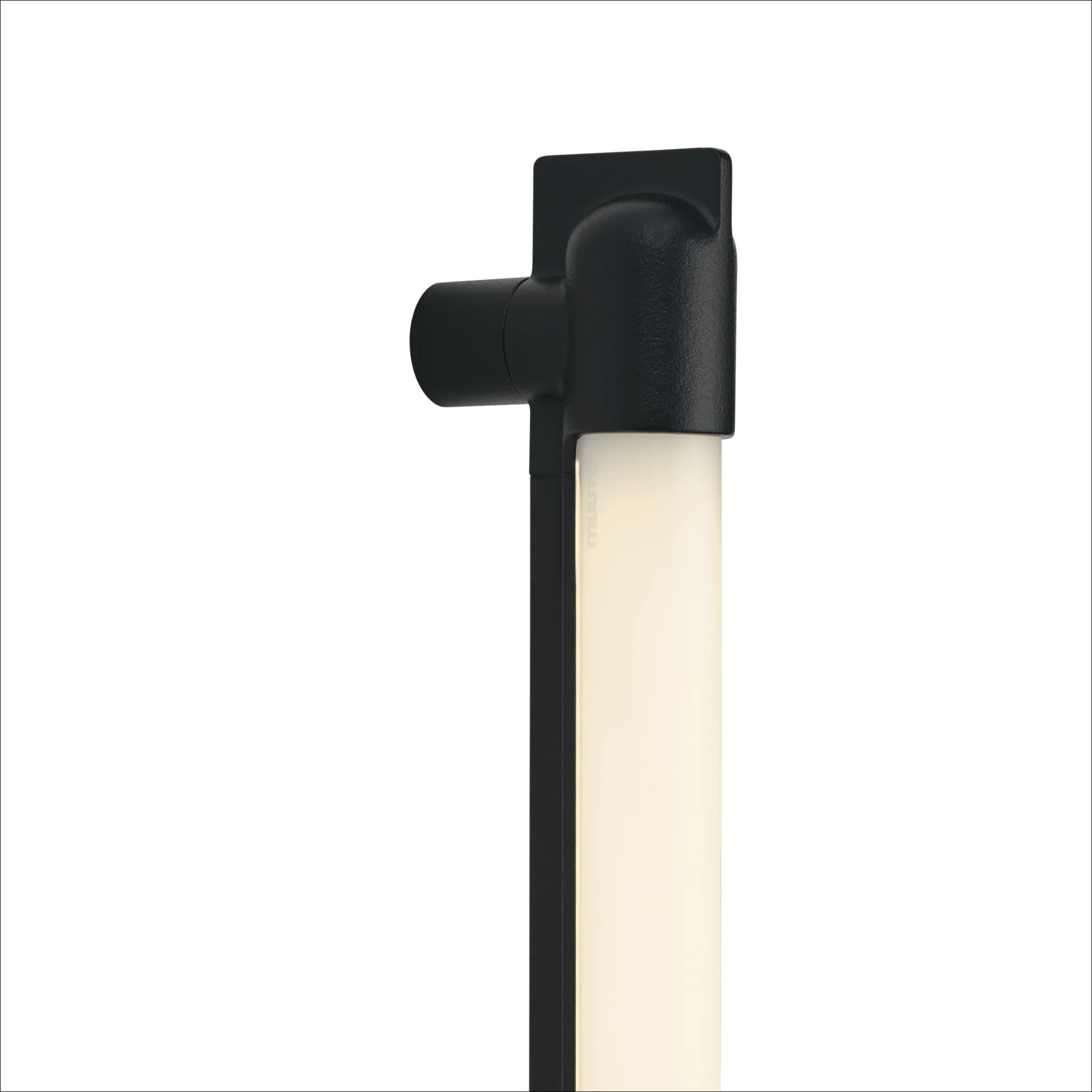 PRE-ORDER ¦ MUUTO Fine Wall/Ceiling Lamp, Black - 3 Sizes - Image 4