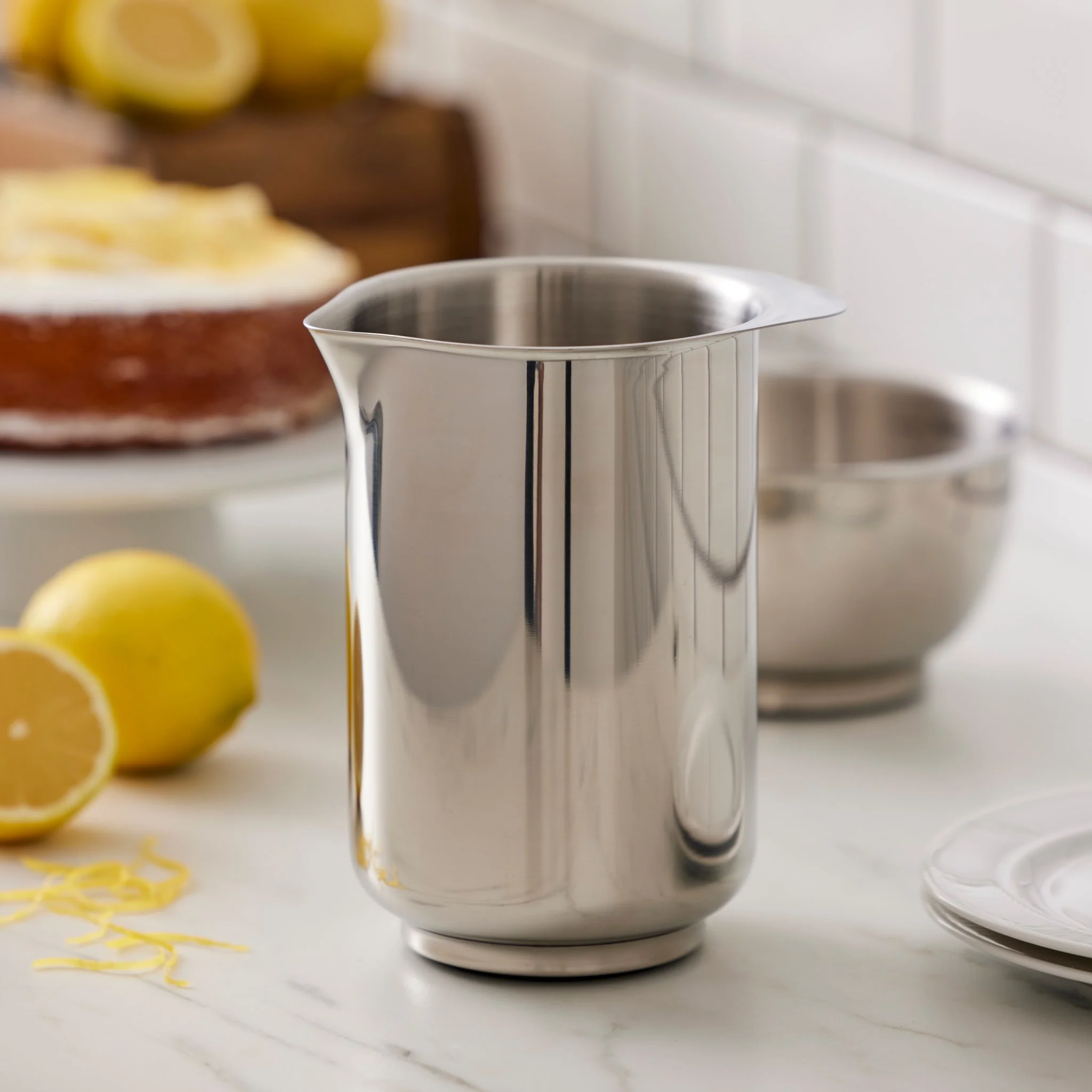 ROSTI Classic Mixing Jug 1L, Steel - Image 2