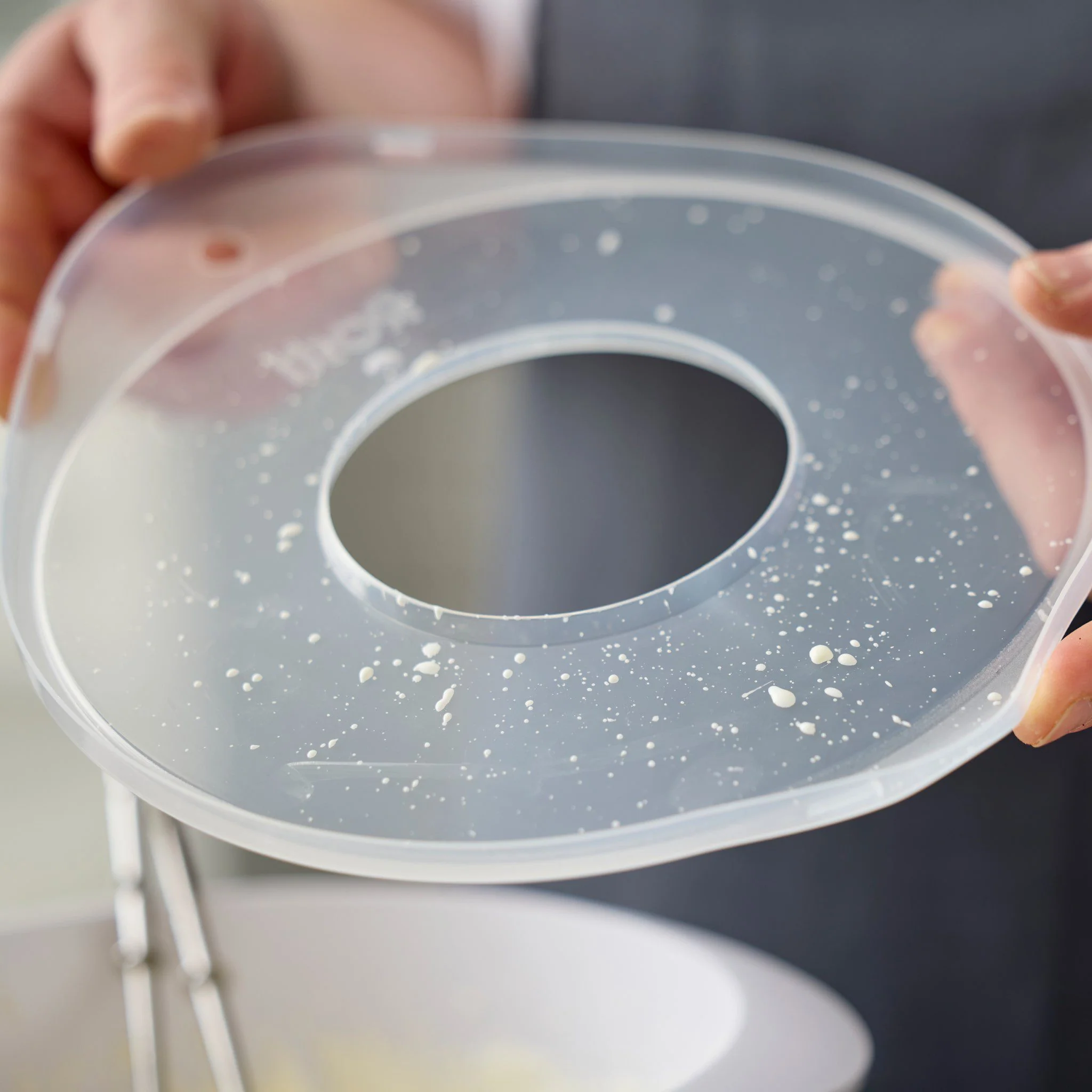 ROSTI Anti-Splash Whisk Lid for 3L Margrethe Bowl - Image 3