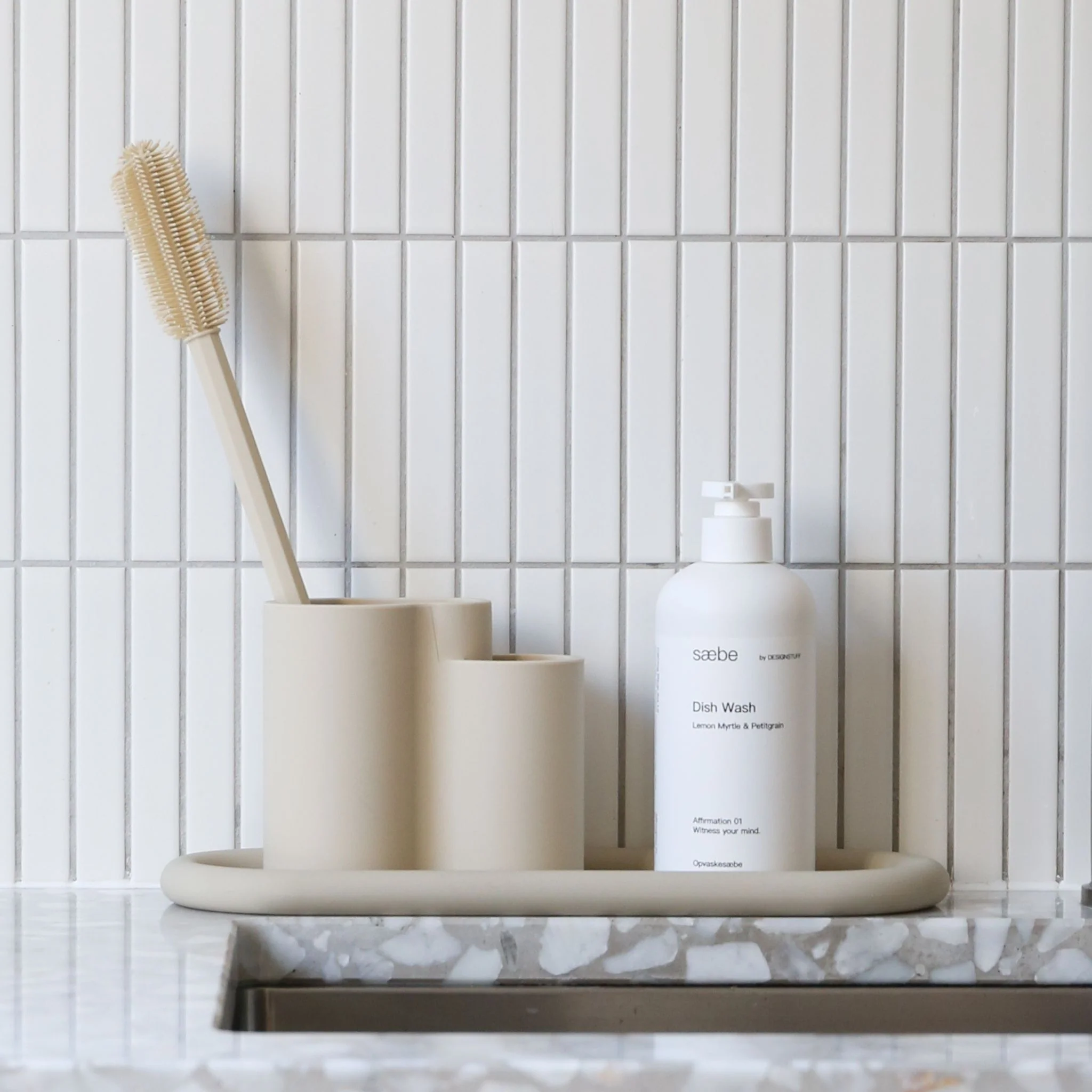 DESIGNSTUFF Saebe Dish Wash, Lemon Myrtle & Petitgrain, 500ml - Image 6