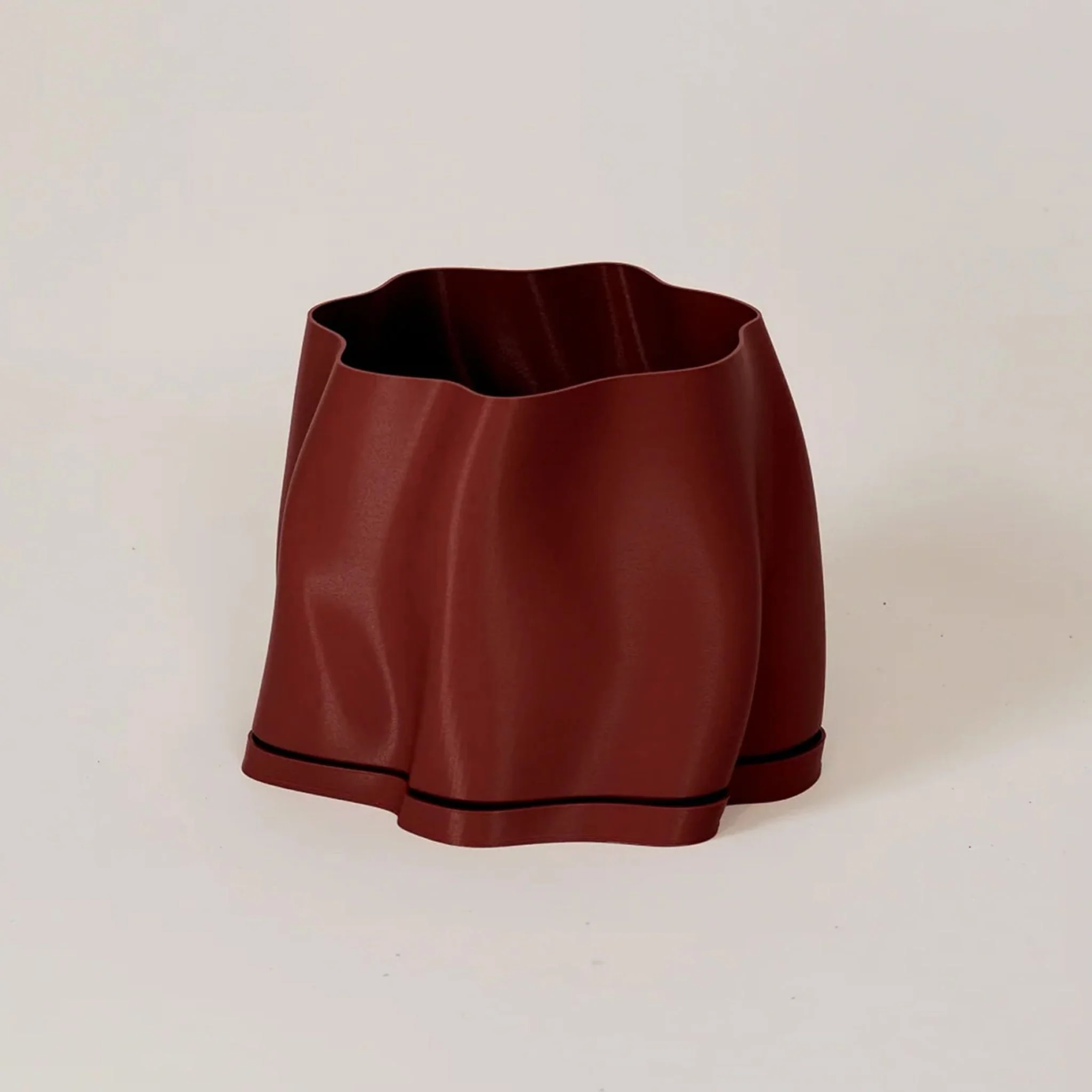 SPECIAL STUDIO Lulu Planter, Medium D18xH19cm, Burgundy Matte - Image 2