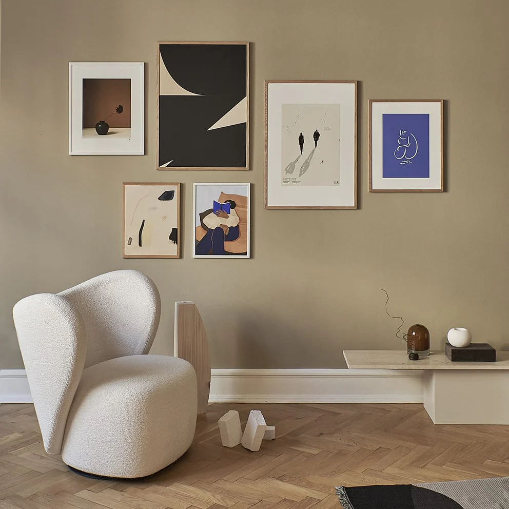 THE POSTER CLUB Hanna Peterson, The Togo, Poster Art Print, 70x100 cm - Image 2