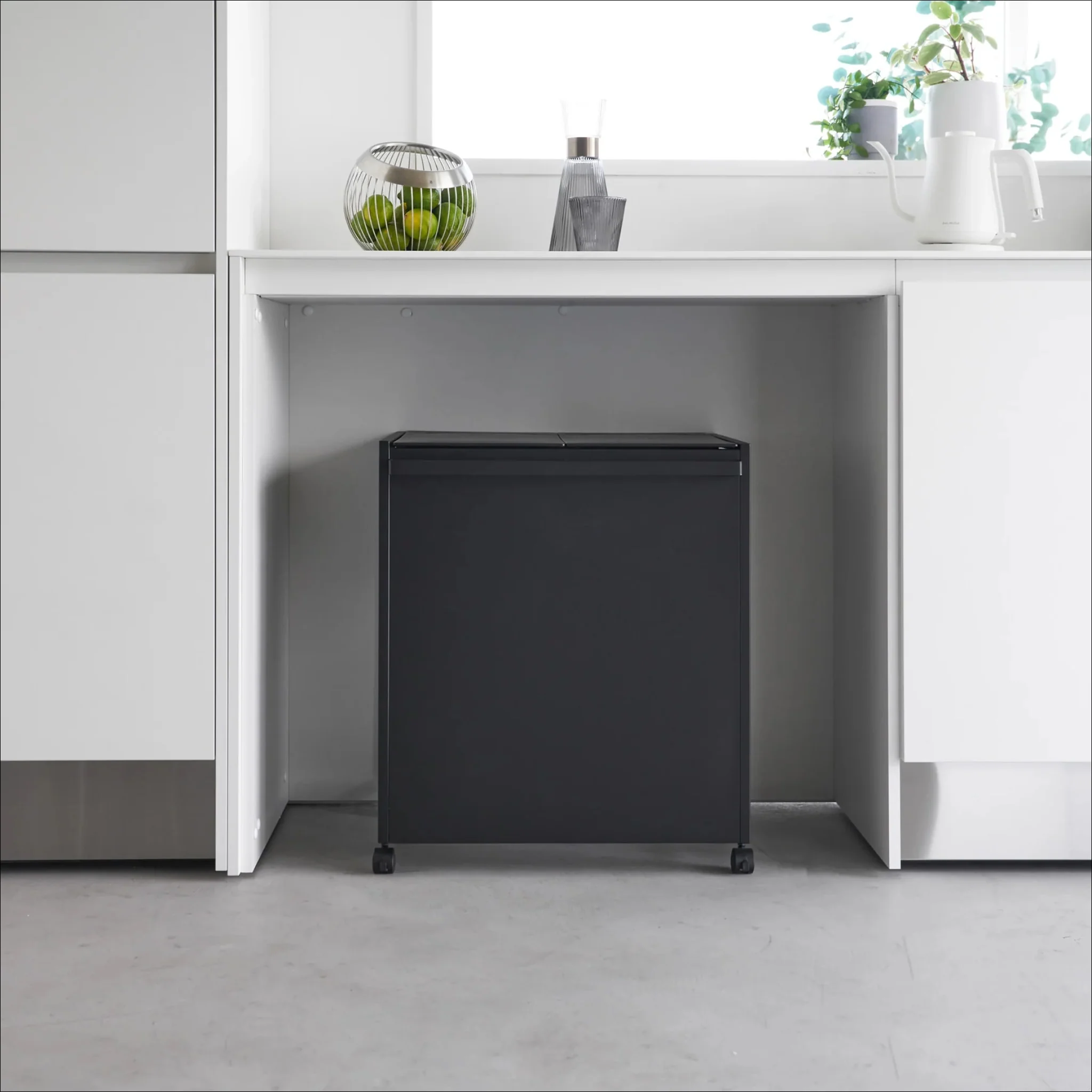 YAMAZAKI Tower 2 Compartment Rubbish/Recycling Bin w/Wheels, Black - Image 8