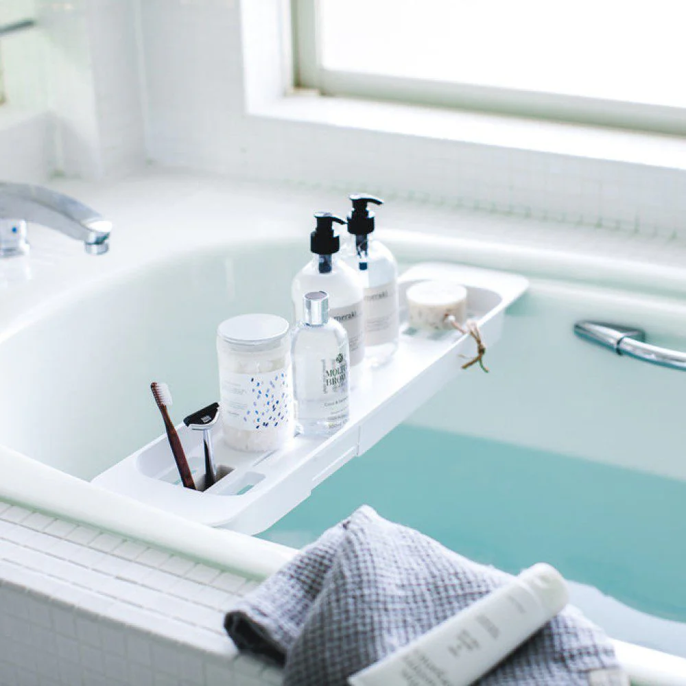 YAMAZAKI Tower Extendable Bath Tray, White - Image 7