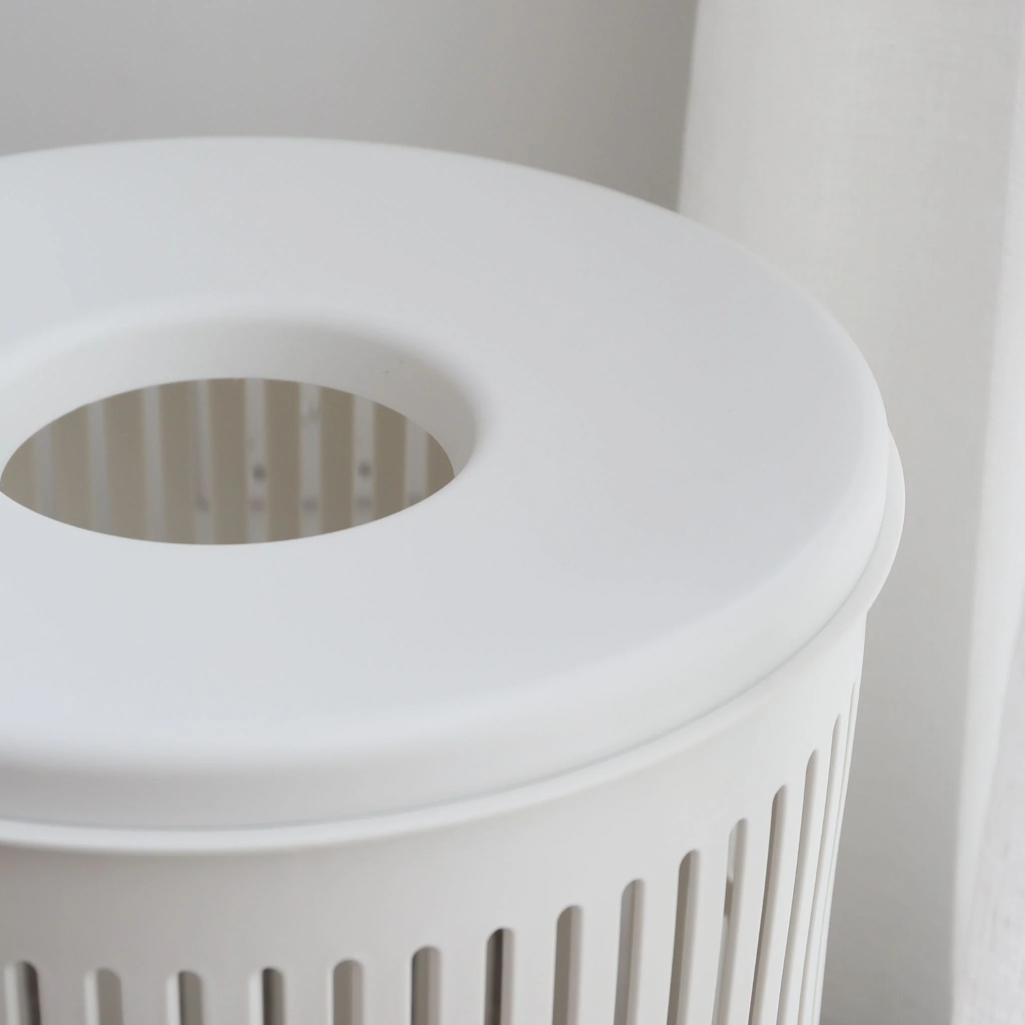 ZONE DENMARK Ume Lid for Laundry Basket, White - Image 2