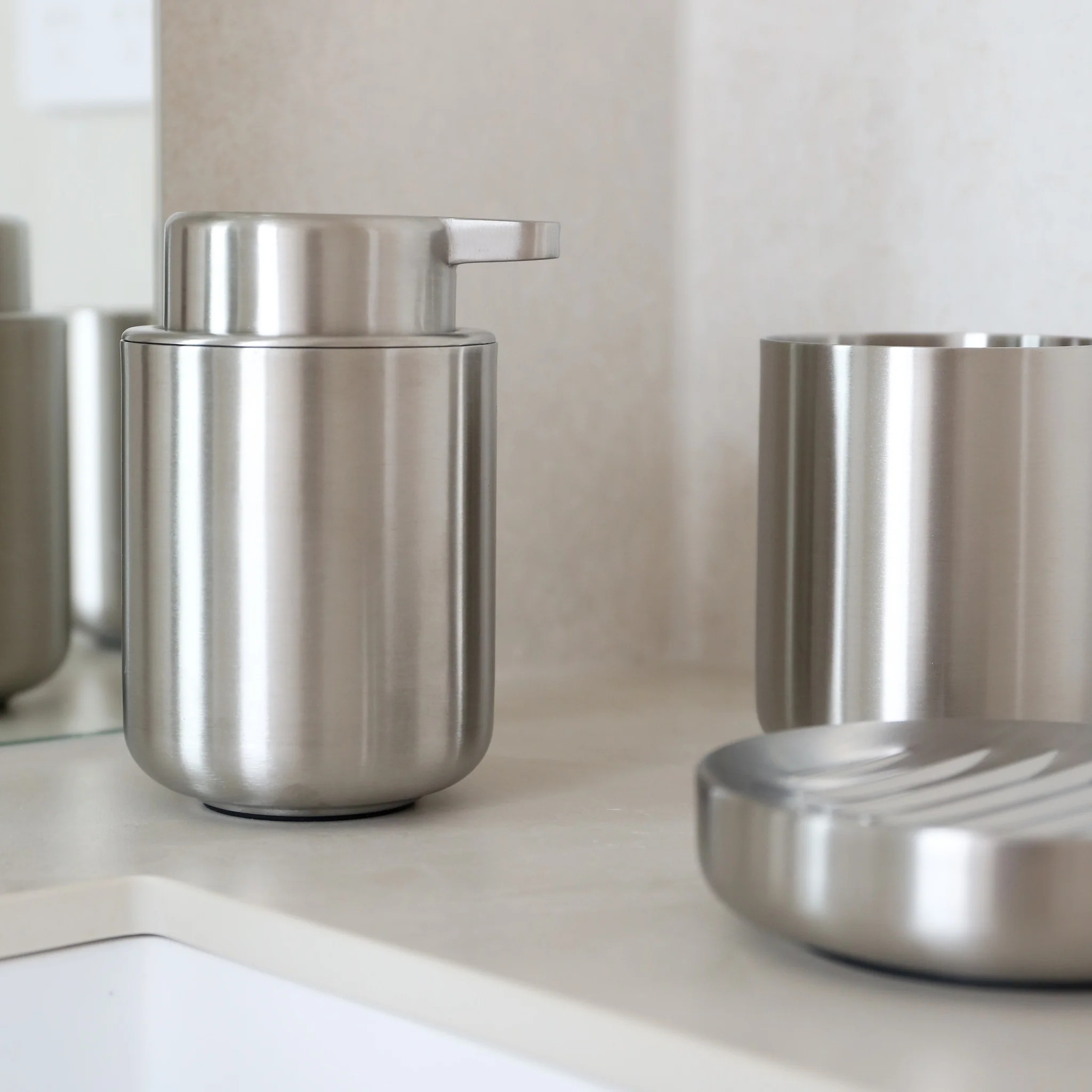 ZONE DENMARK Ume Soap Dispenser 250ml, H12.8cm,Steel - Image 3