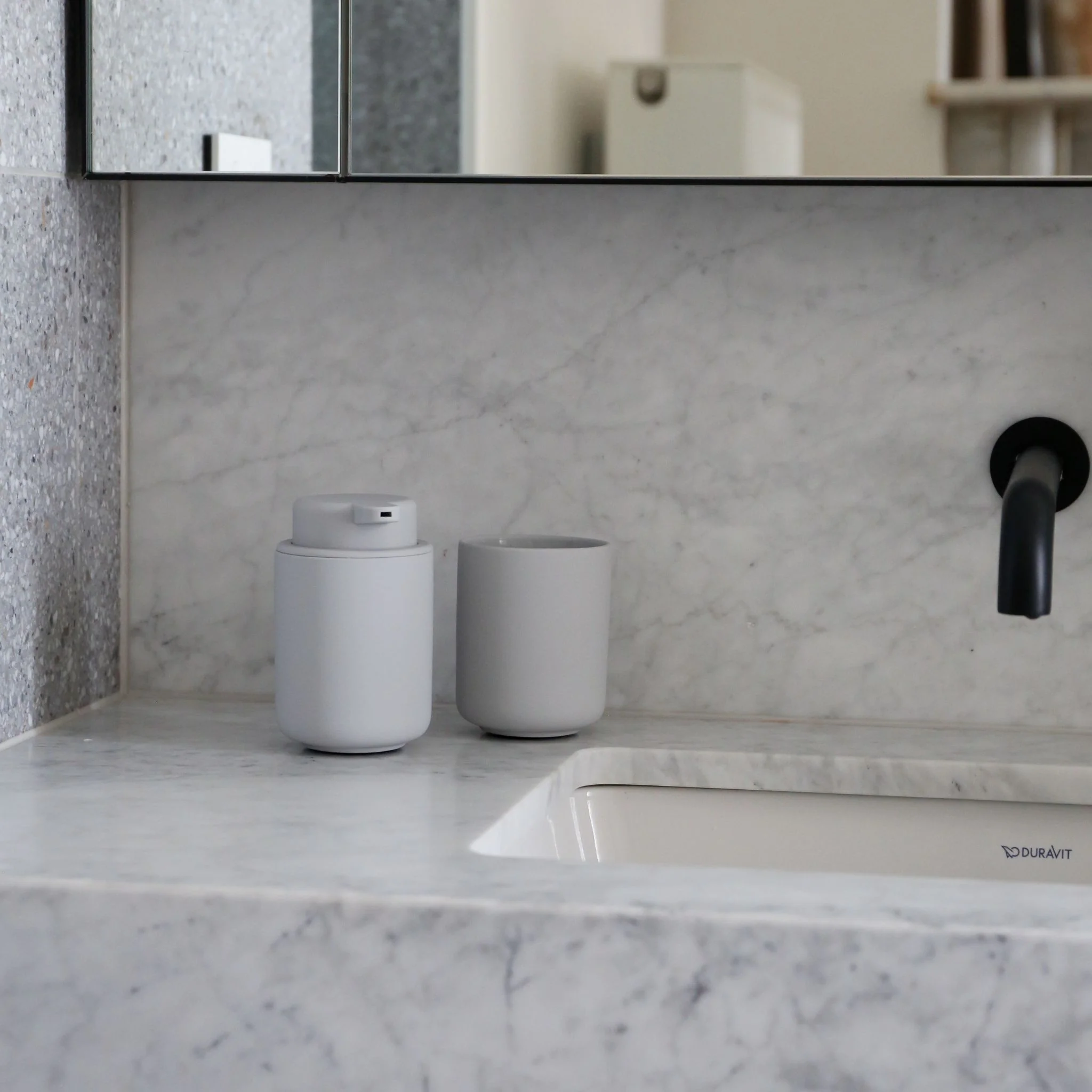 ZONE DENMARK Ume Soap Dispenser 250ml, H12.8cm, Soft Grey - Image 7